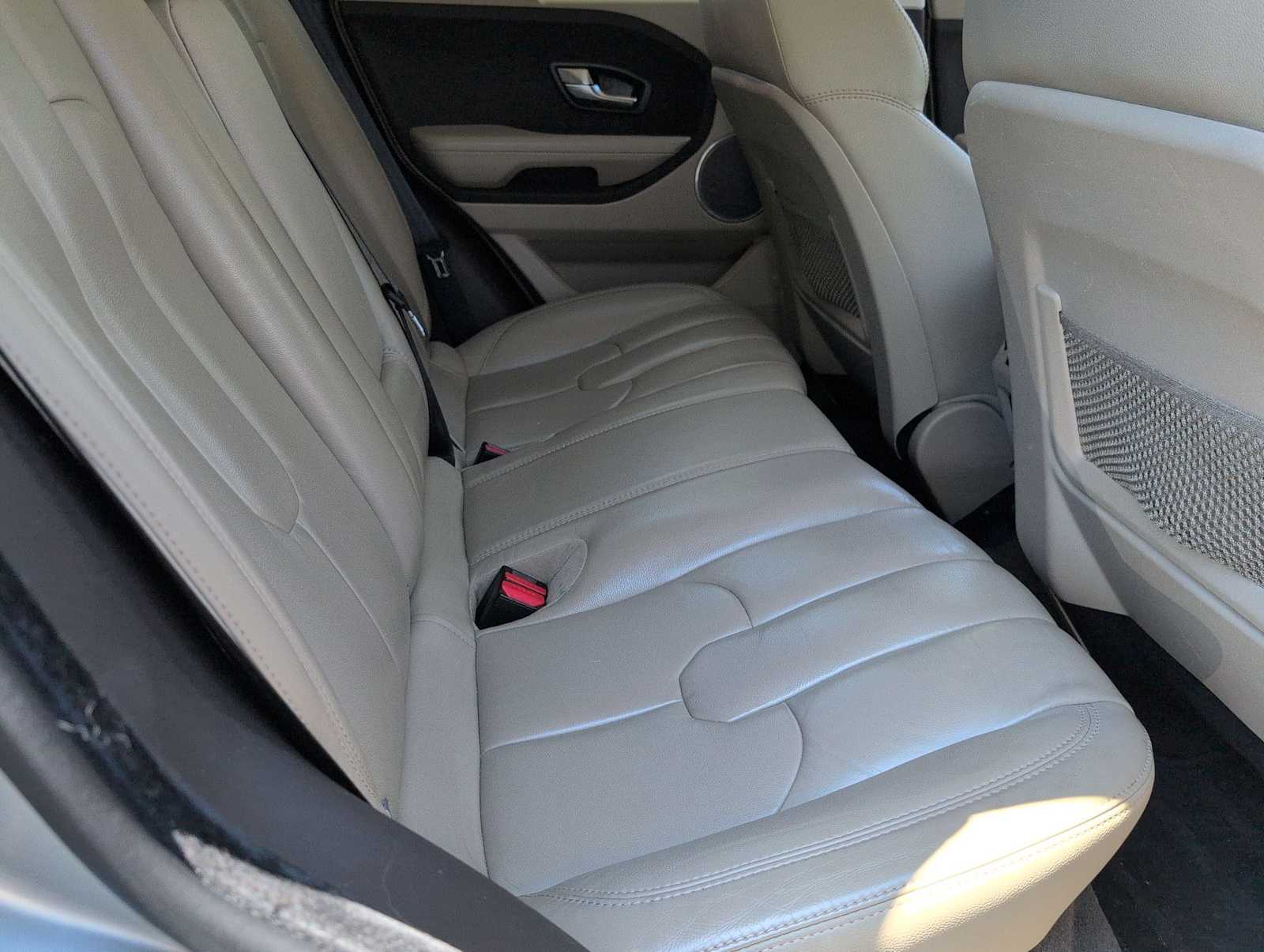 Thumbnail: 2013 Land Rover Range Rover Evoque - 20