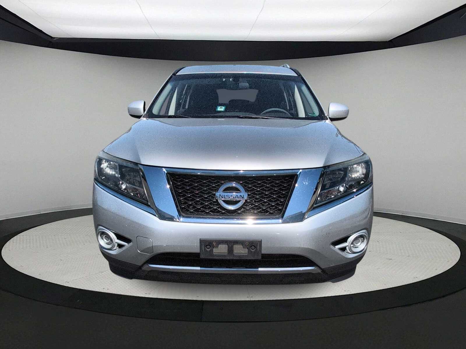 Thumbnail: 2014 Nissan Pathfinder - 3
