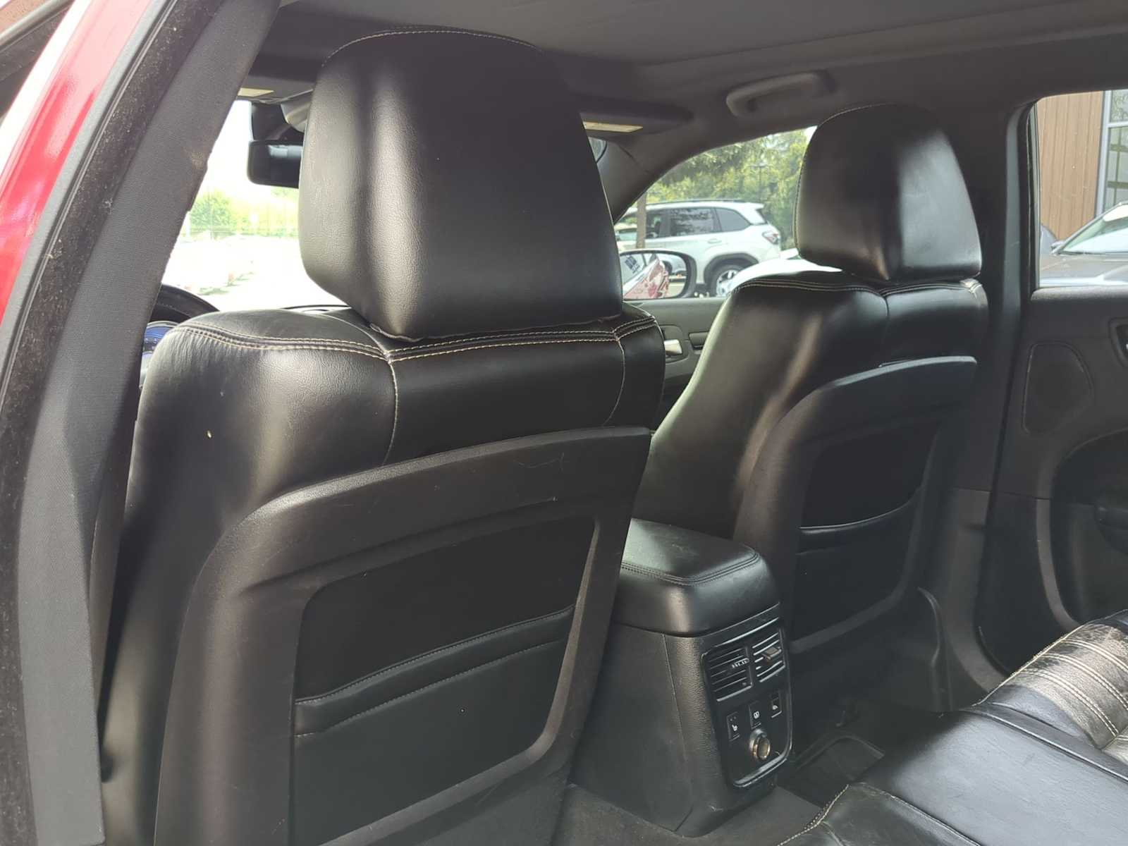 Thumbnail: 2014 Chrysler 300 - 19