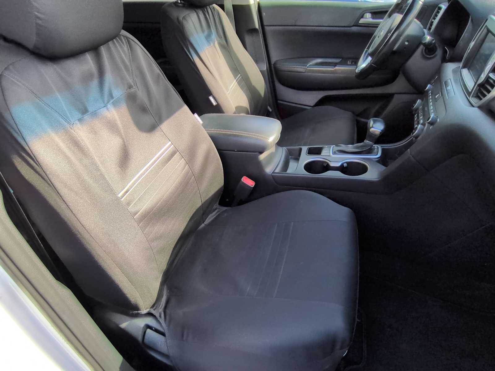 Thumbnail: 2017 Kia Sportage - 22