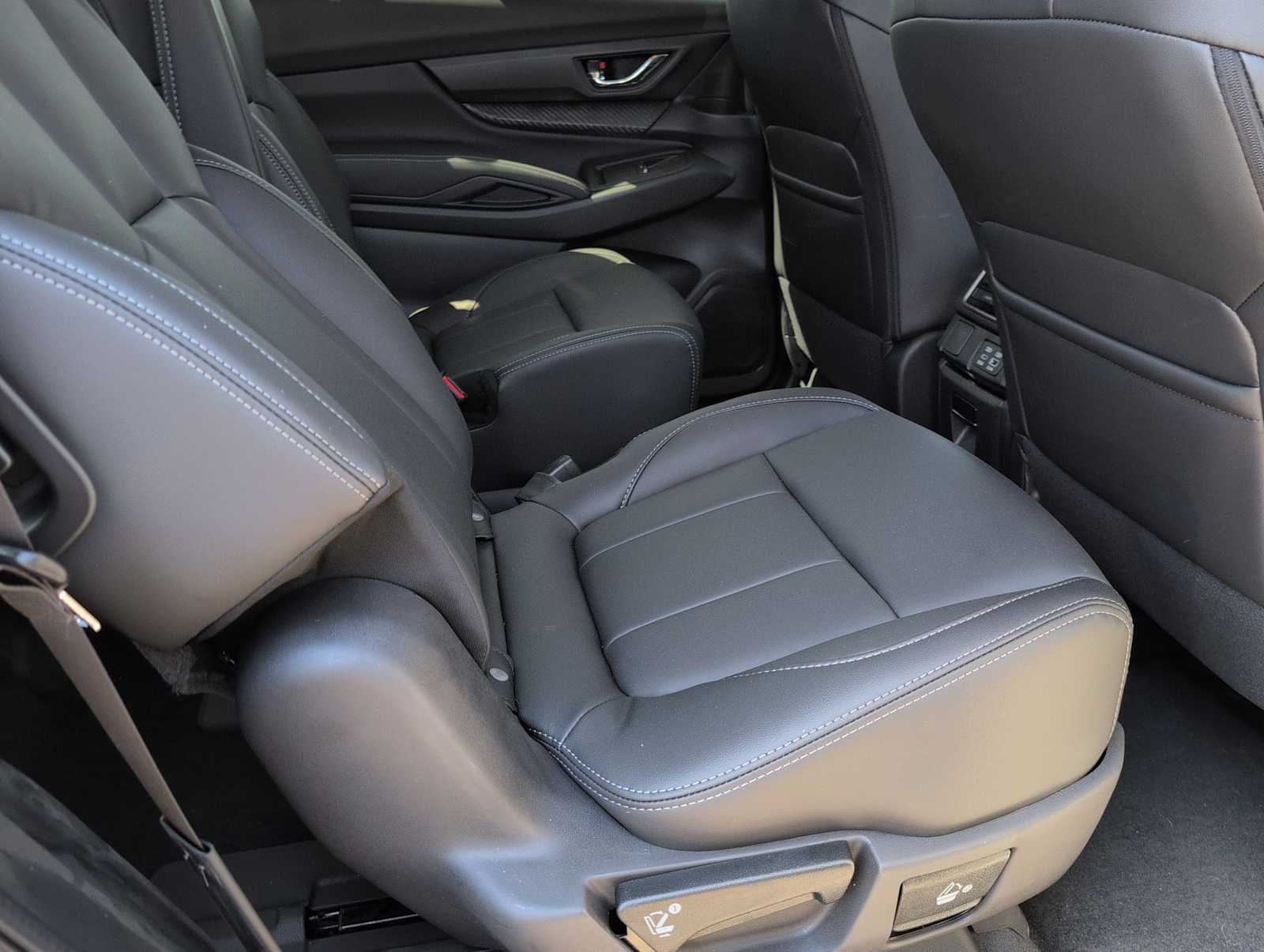 Thumbnail: 2026 Subaru Ascent - 20