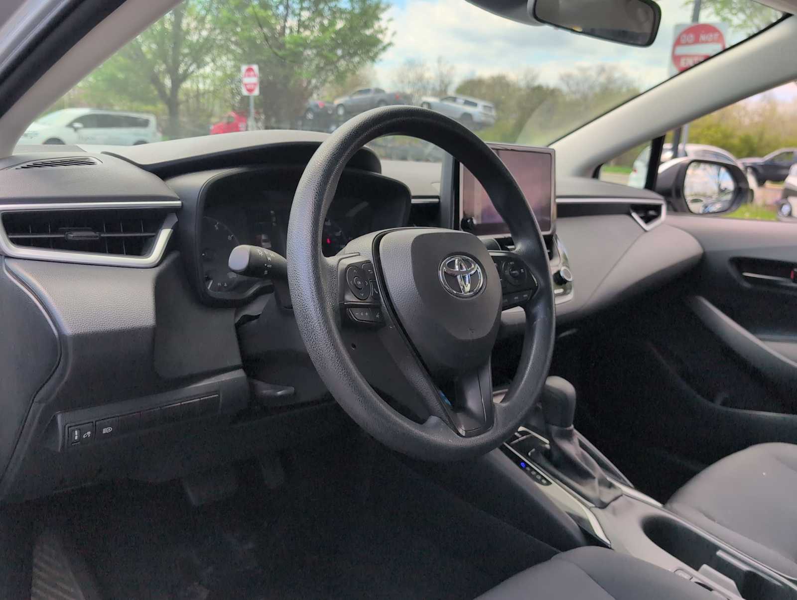 Thumbnail: 2024 Toyota Corolla - 10