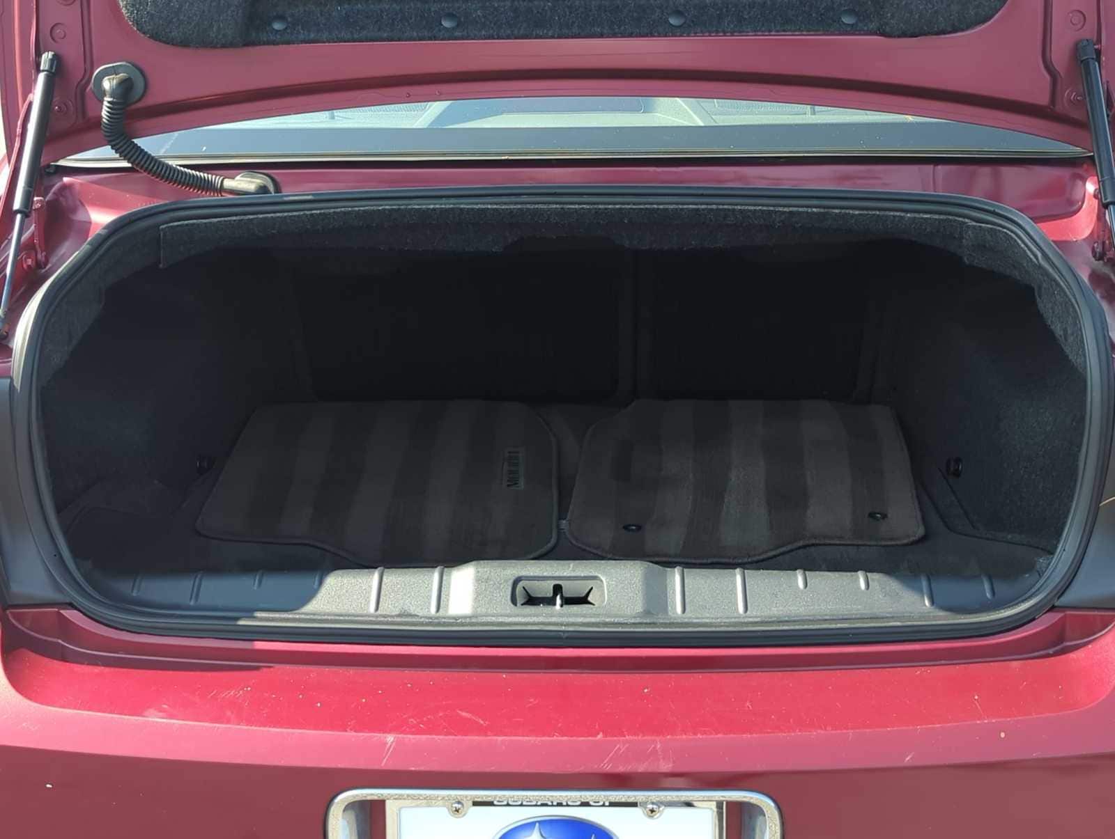 Thumbnail: 2011 Chevrolet Malibu - 34