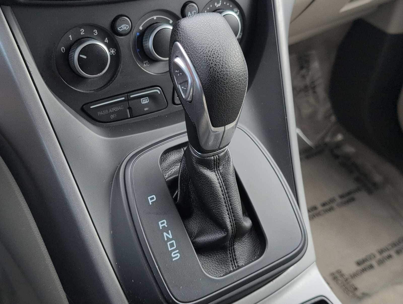 Thumbnail: 2014 Ford Escape - 29