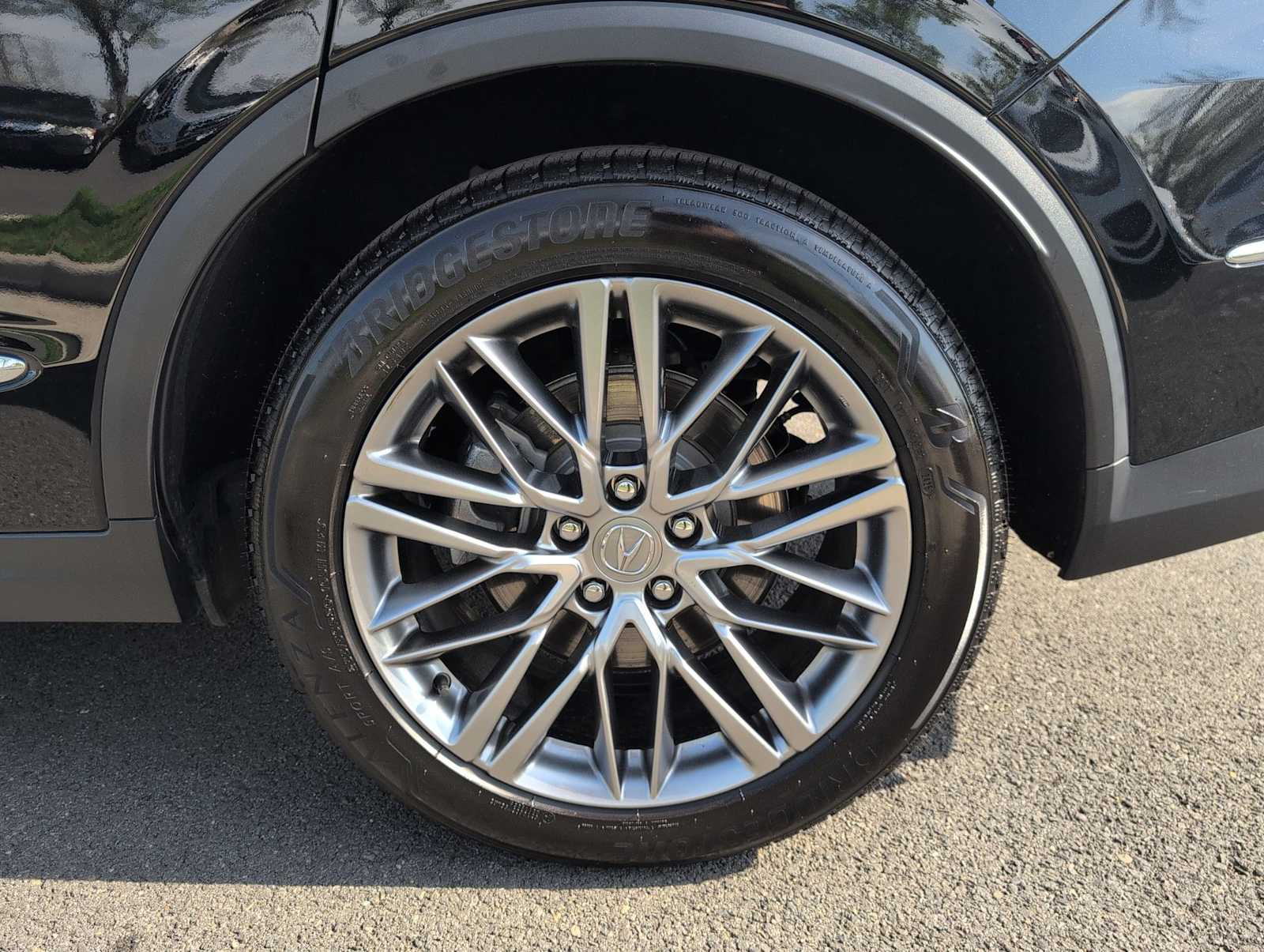 Thumbnail: 2023 Acura MDX - 14