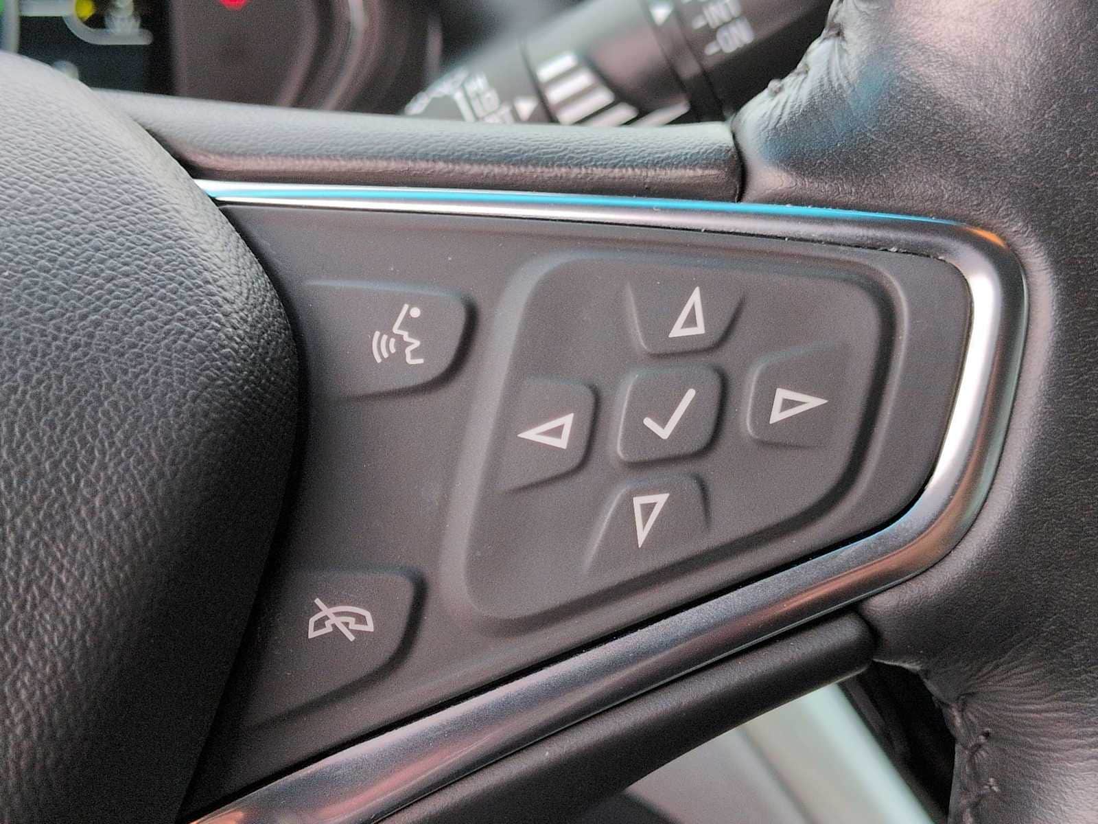 Thumbnail: 2021 Chevrolet Bolt EV - 24
