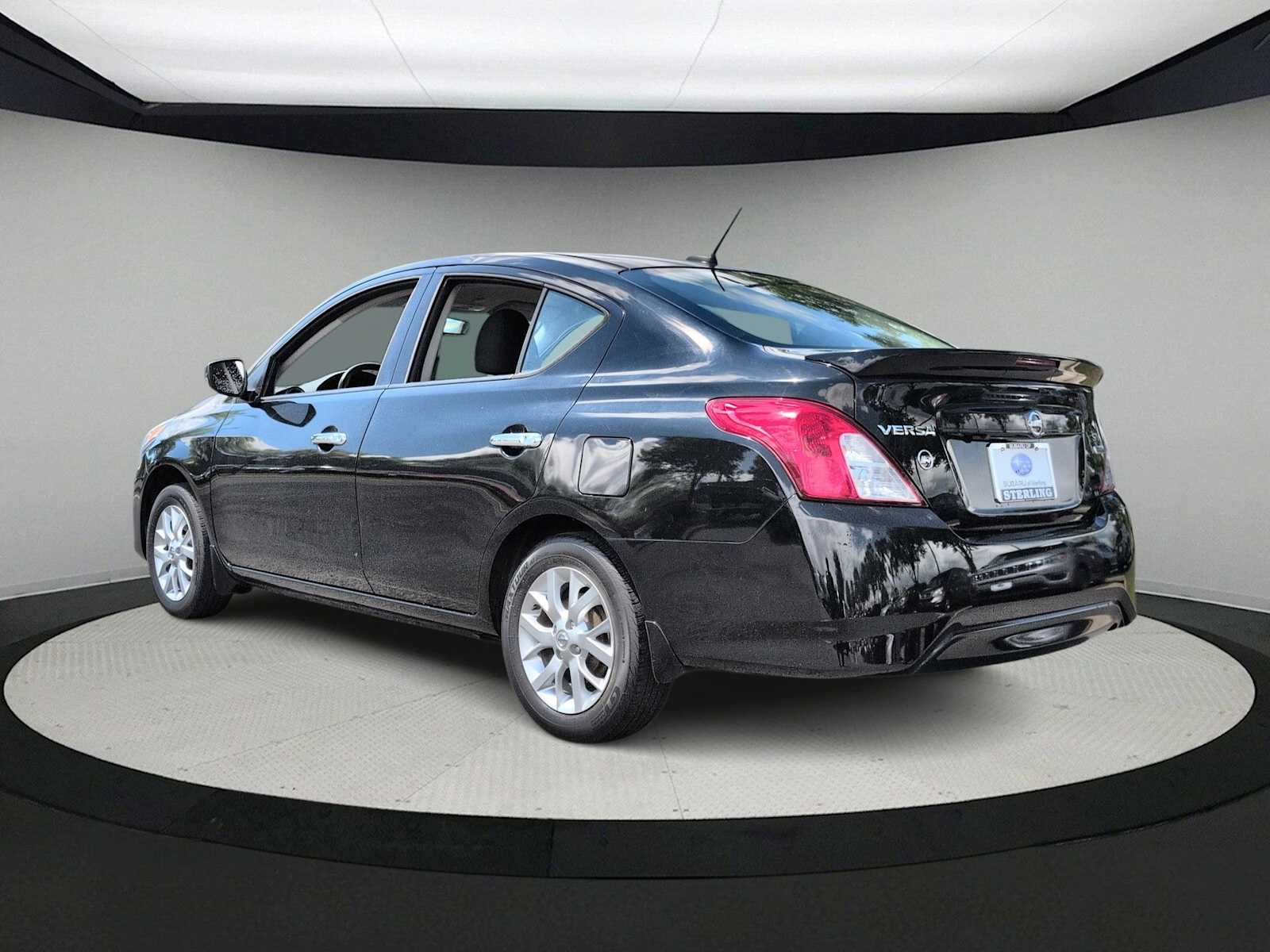 Thumbnail: 2017 Nissan Versa - 6