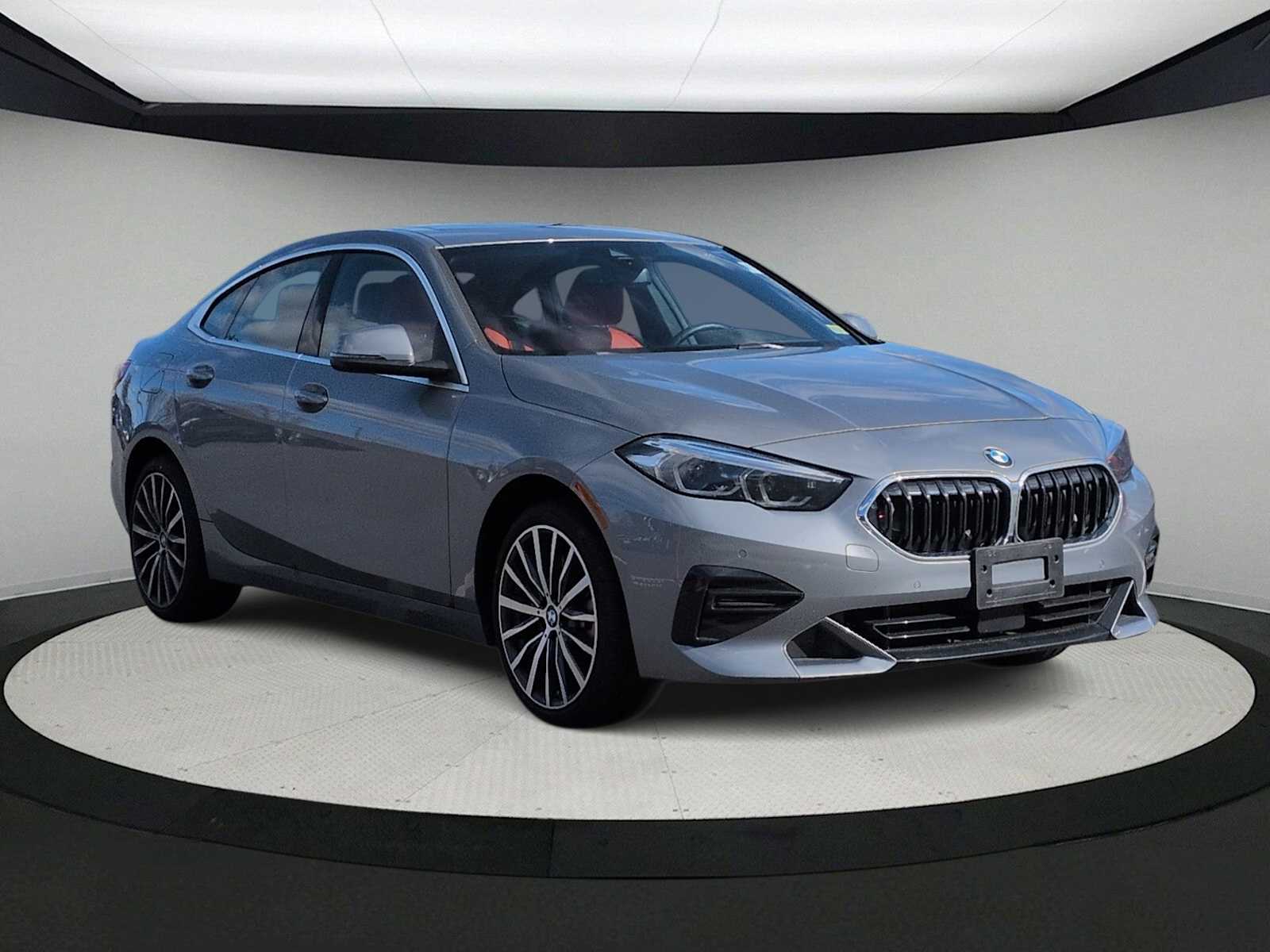 Thumbnail: 2024 BMW 2 Series - 2