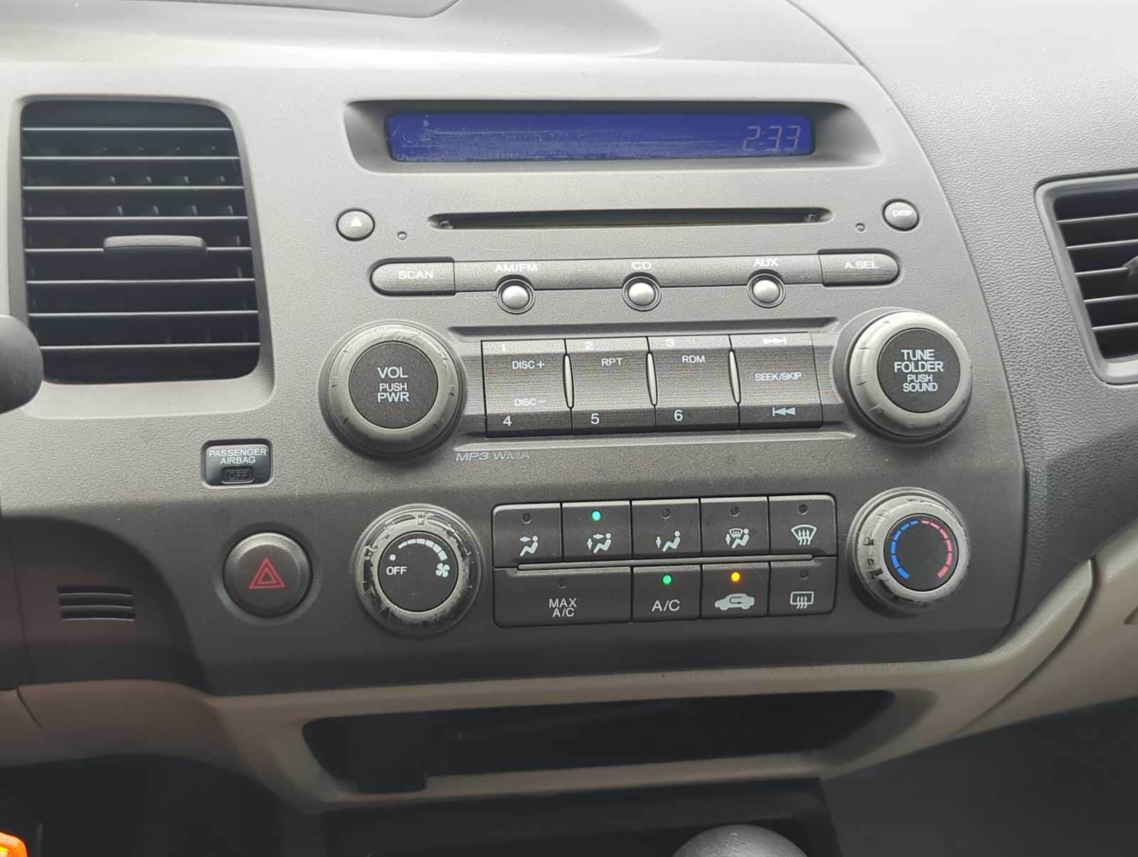 Thumbnail: 2011 Honda Civic - 27