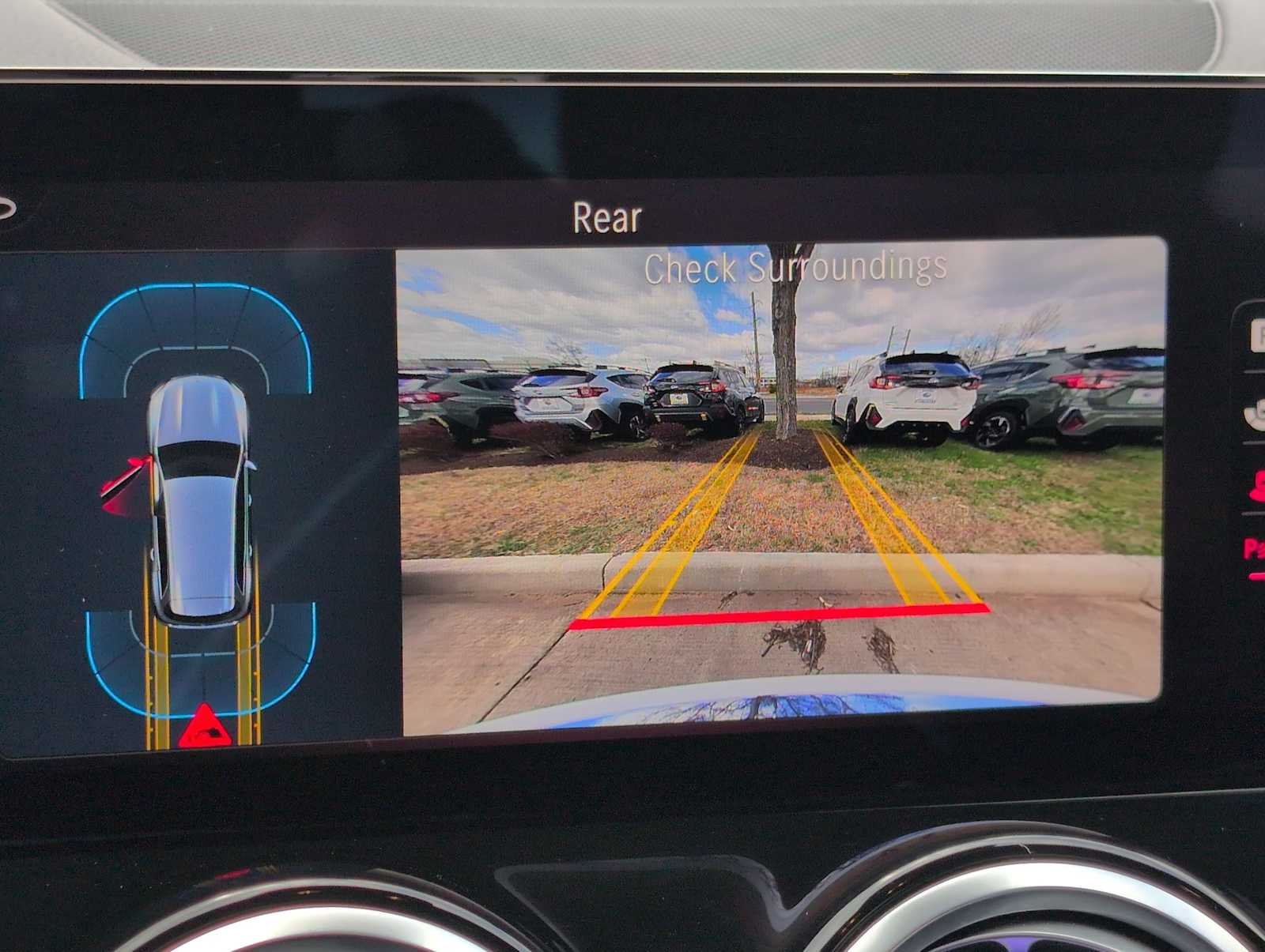 Thumbnail: 2024 Mercedes-Benz GLB - 27