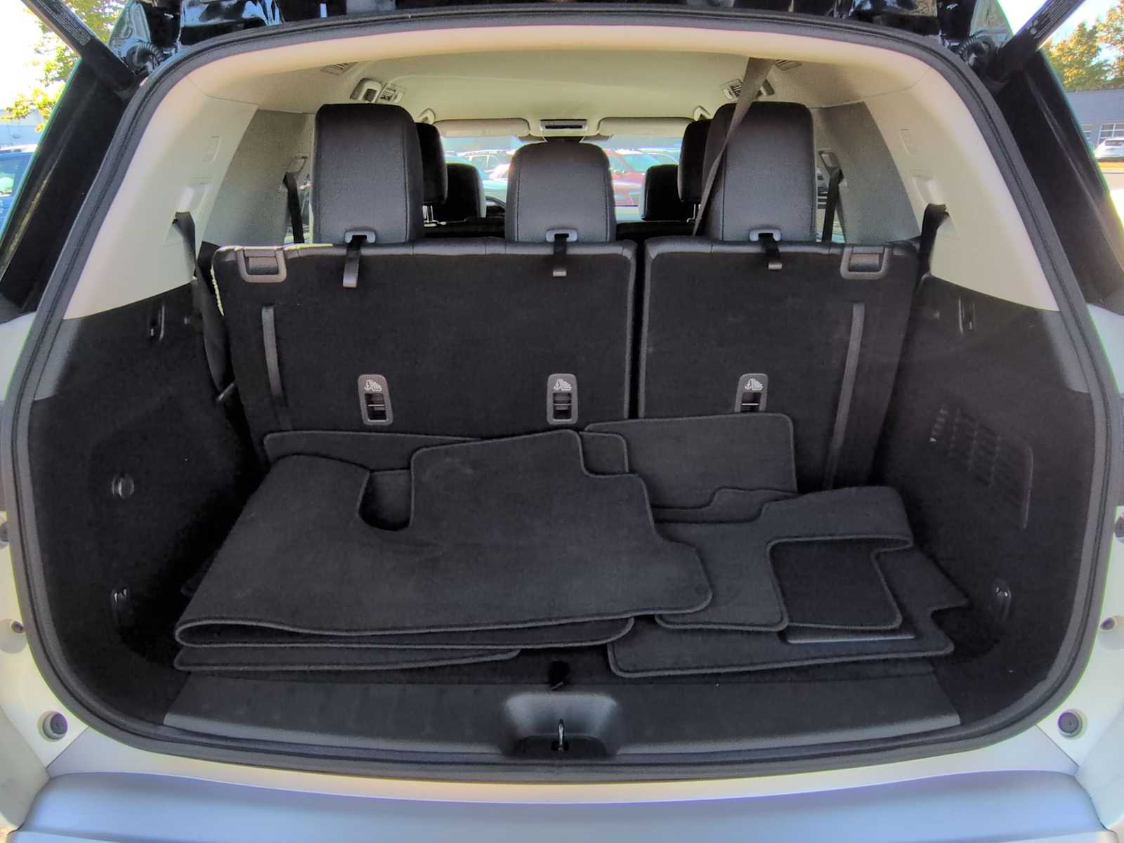 Thumbnail: 2022 Nissan Pathfinder - 35