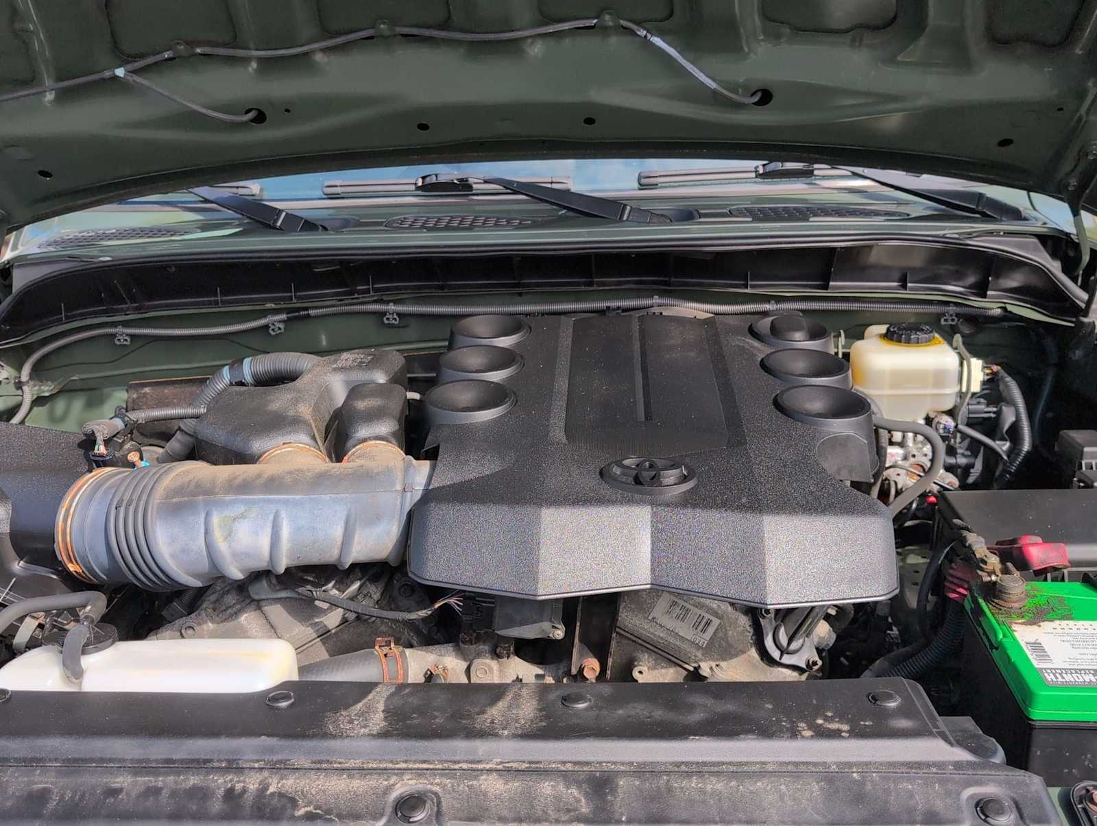 Thumbnail: 2012 Toyota FJ Cruiser - 14