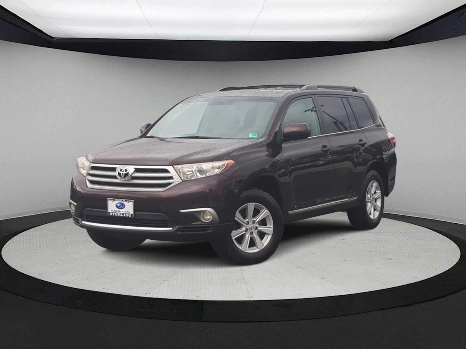 Thumbnail: 2013 Toyota Highlander - 1