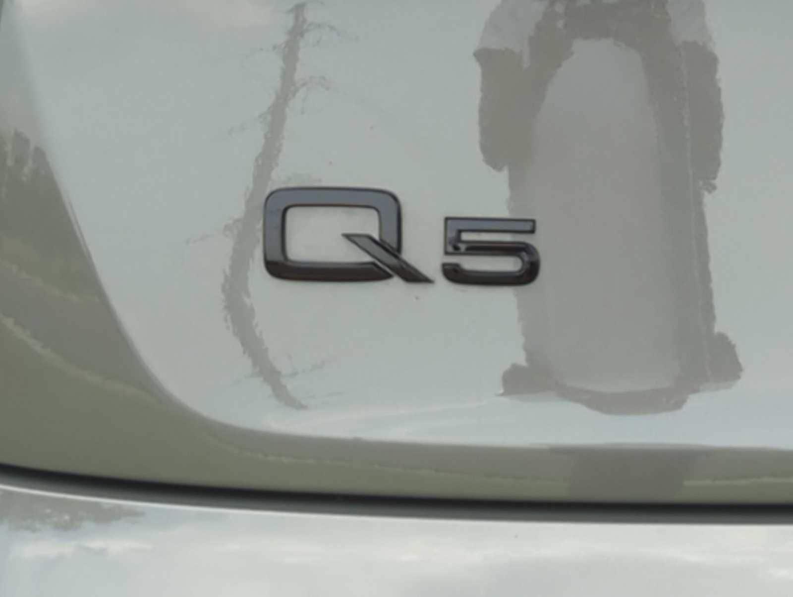 2024 Audi Q5 e Premium Plus 5