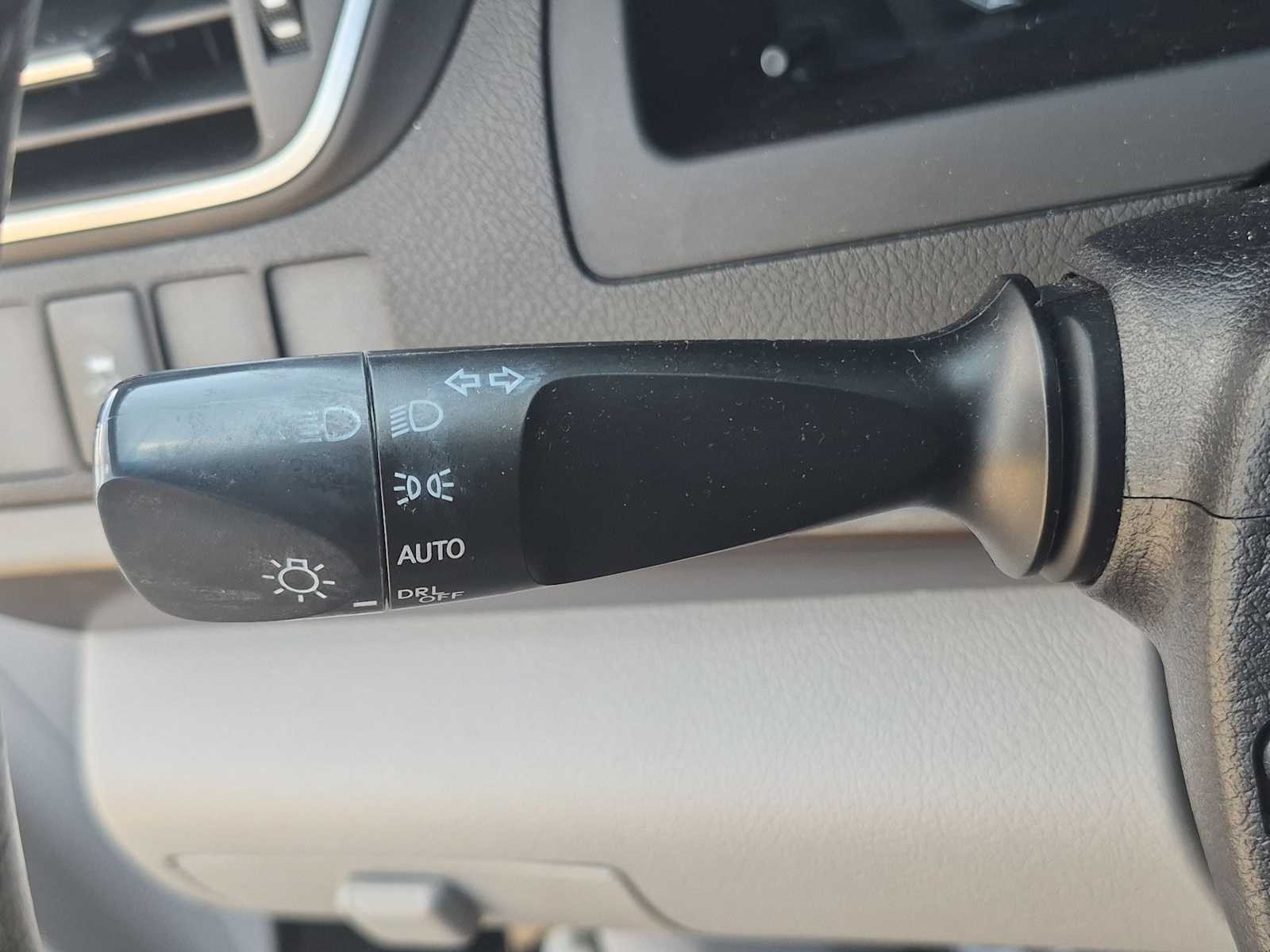 2016 Toyota Camry XLE - Photo 26