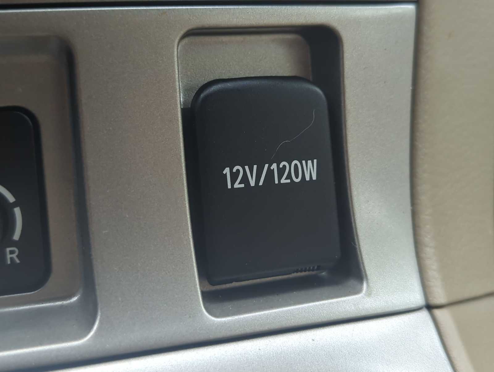 Thumbnail: 2013 Toyota Highlander - 32