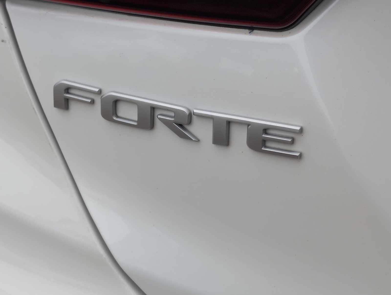 Thumbnail: 2024 Kia Forte - 13