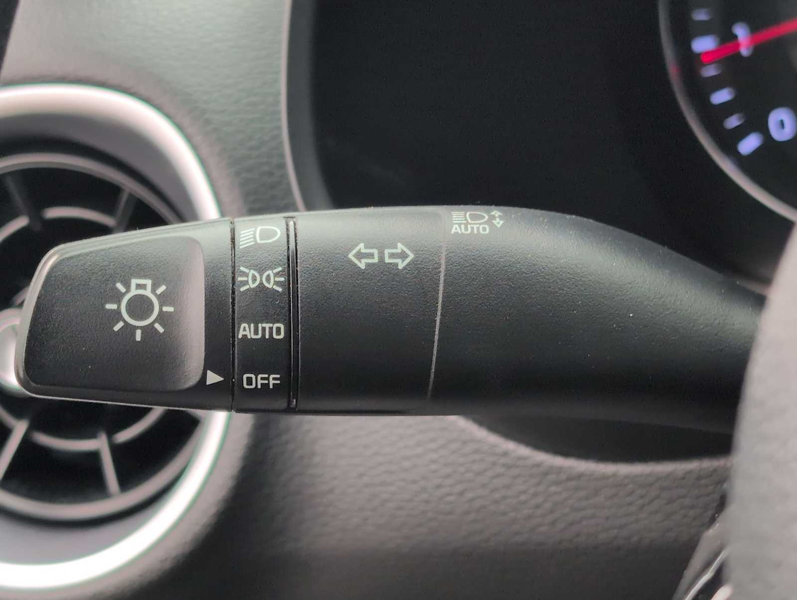 Thumbnail: 2024 Kia Forte - 26