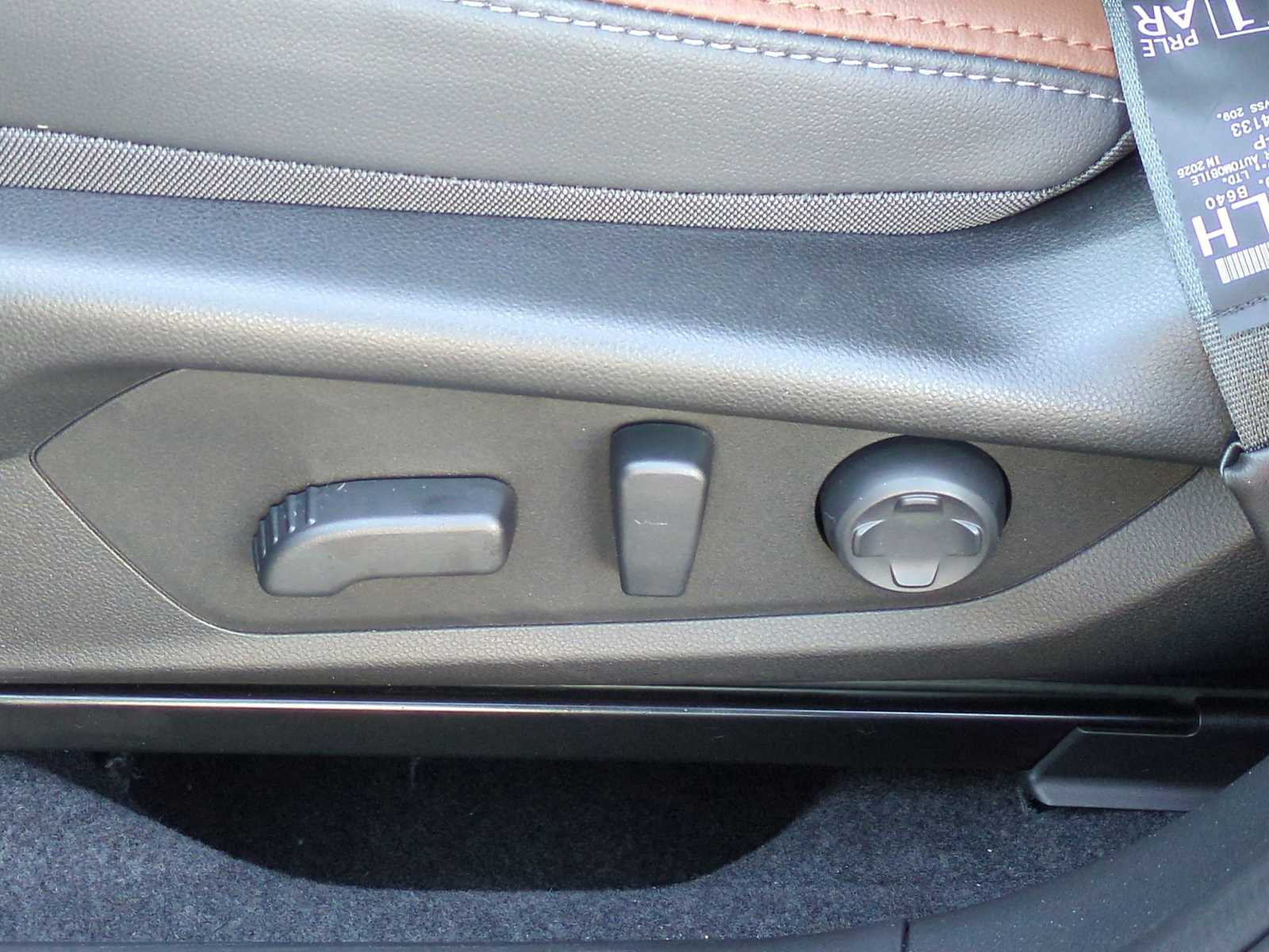 Thumbnail: 2026 Subaru Outback - 17