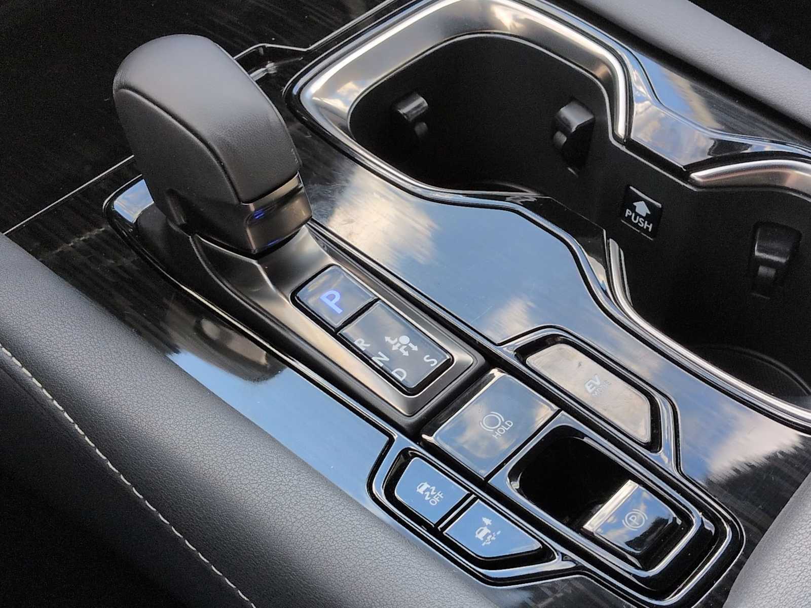 Thumbnail: 2024 Lexus RX - 32