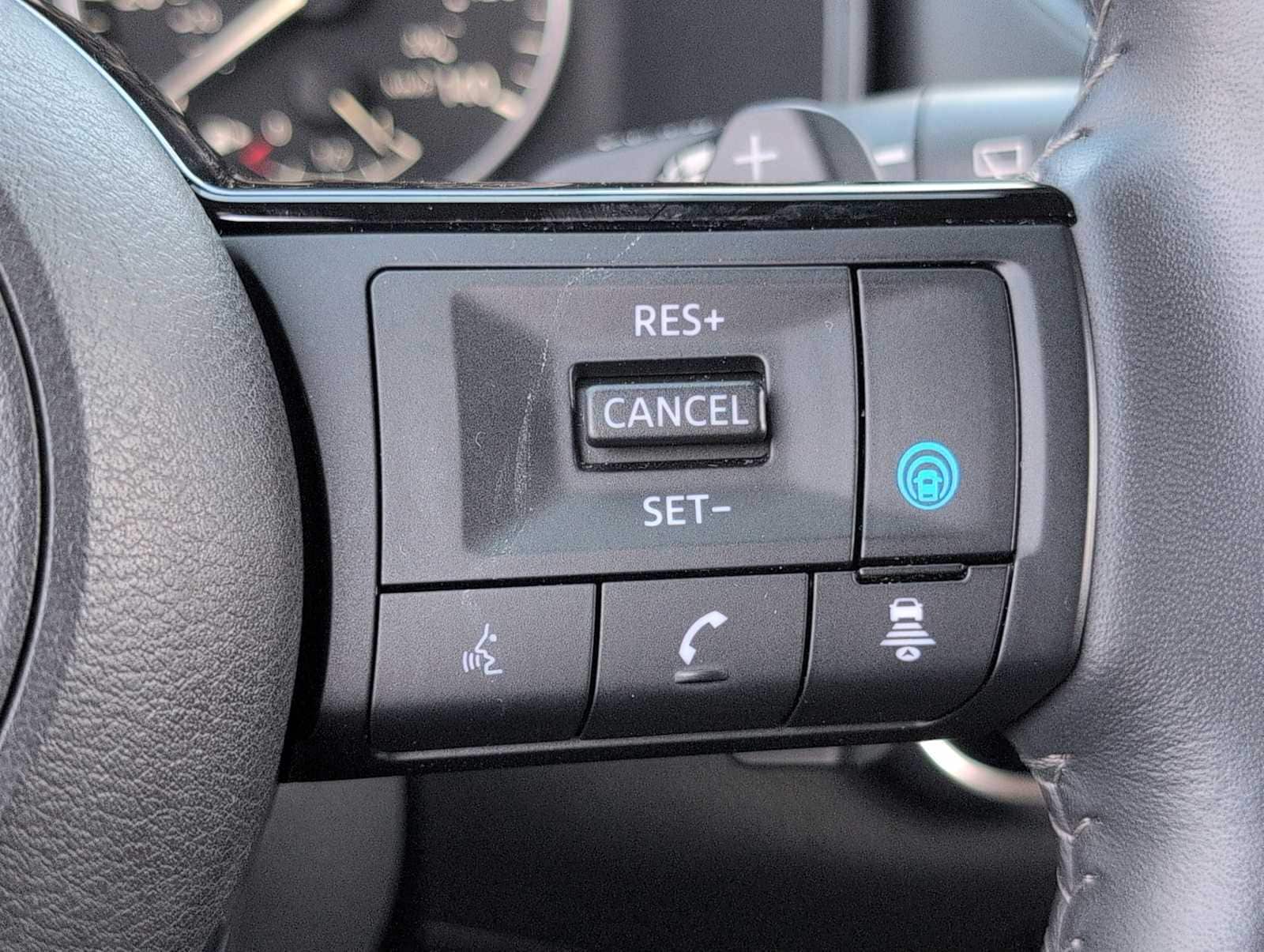 Thumbnail: 2021 Nissan Rogue - 24