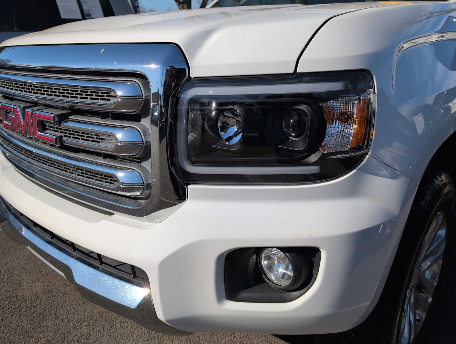 Thumbnail: 2016 GMC Canyon - 11