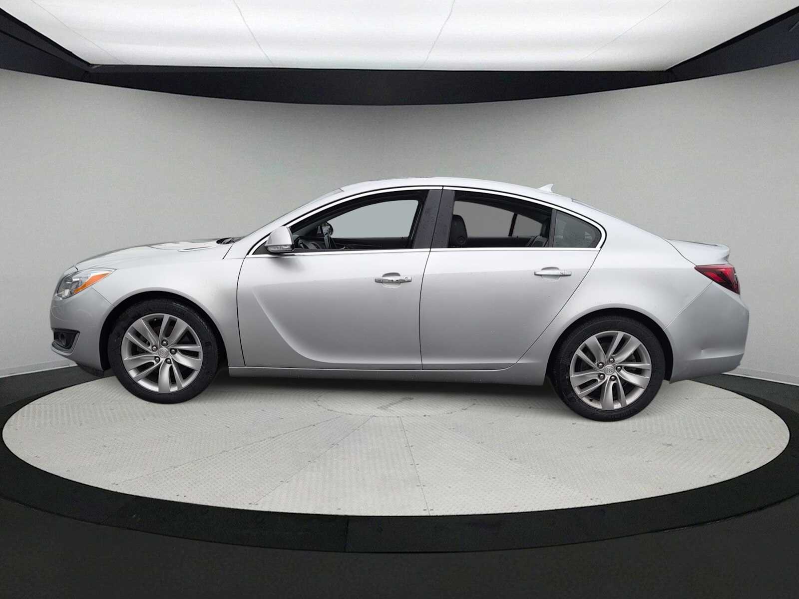 Thumbnail: 2014 Buick Regal - 5