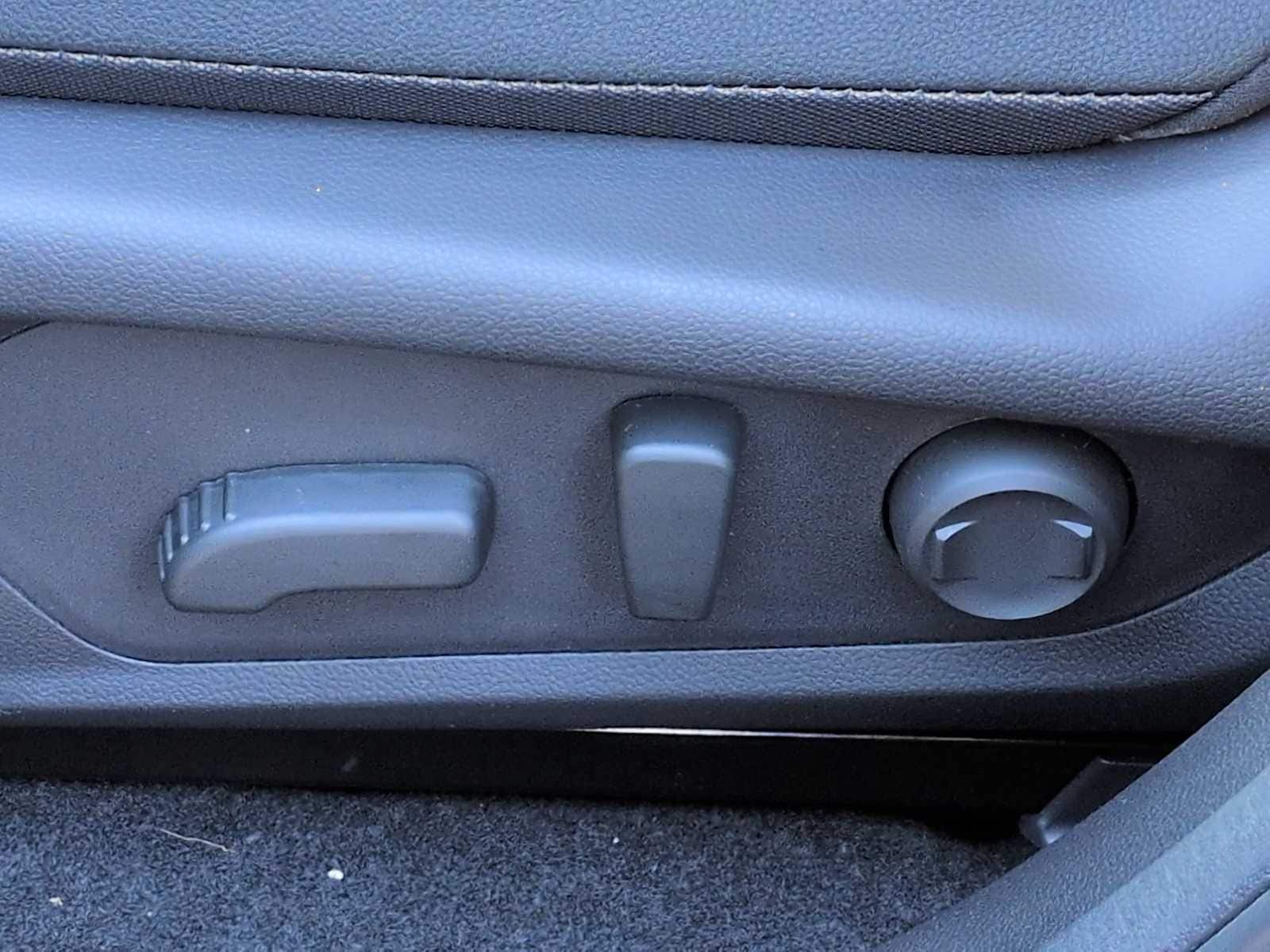 Thumbnail: 2026 Subaru Crosstrek - 18