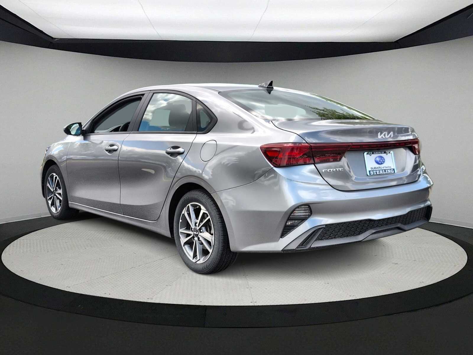 Thumbnail: 2023 Kia Forte - 6