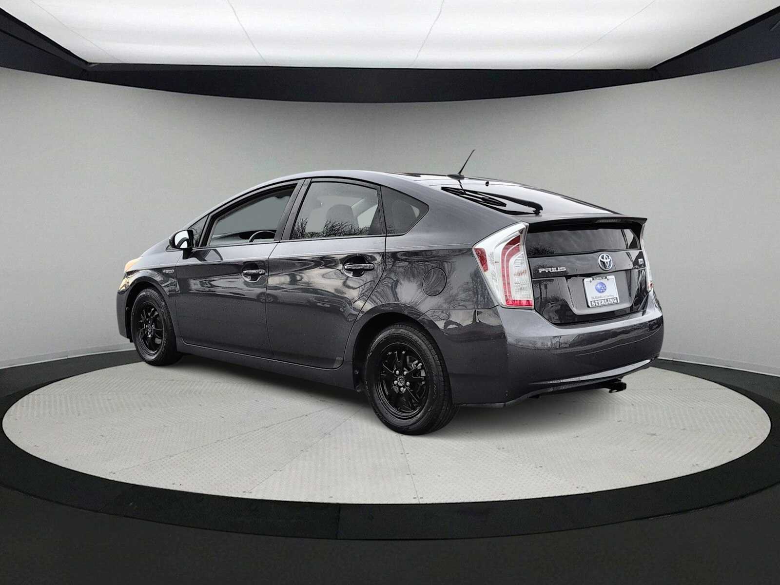 Thumbnail: 2012 Toyota Prius - 6