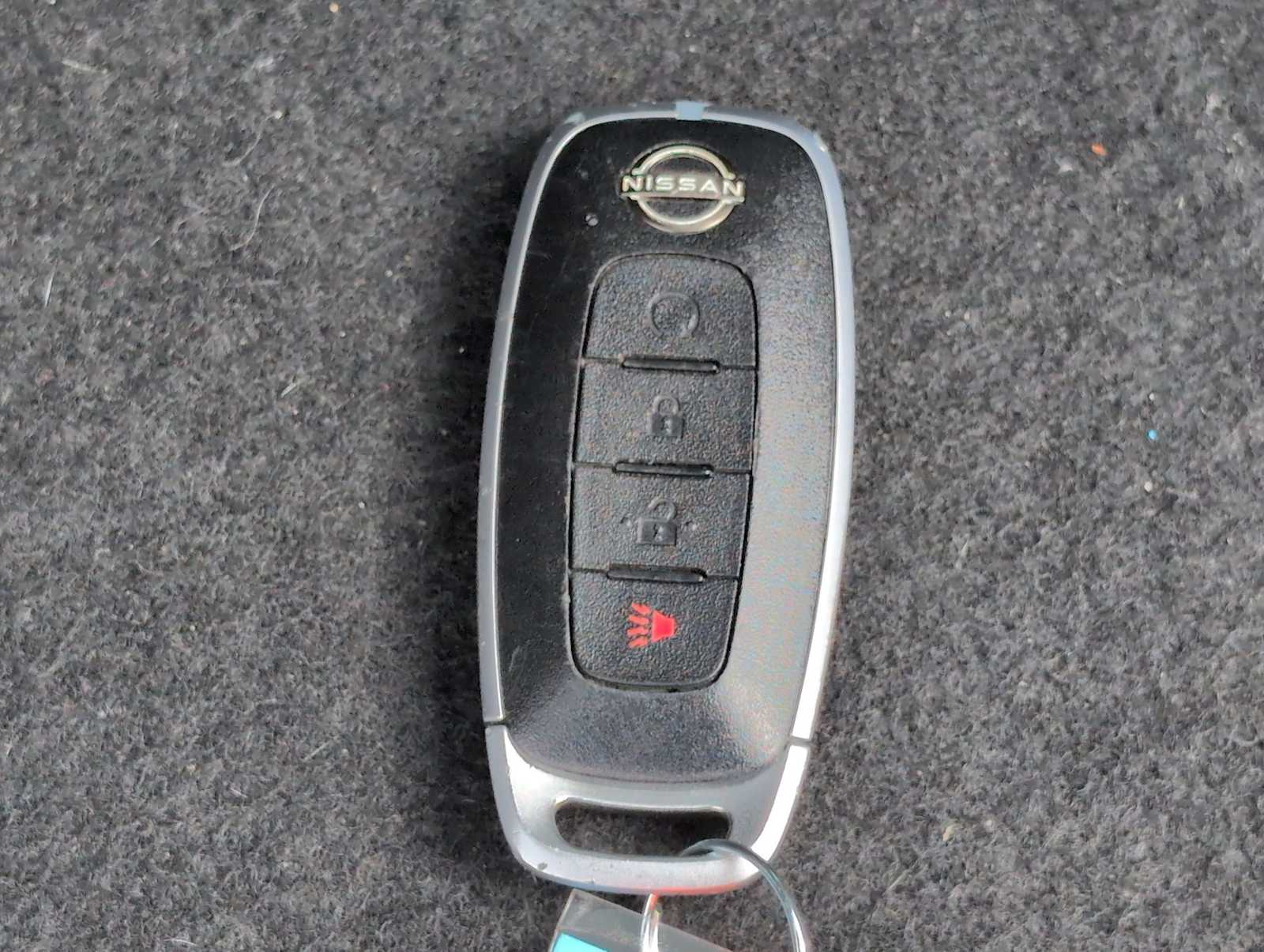 Thumbnail: 2023 Nissan Rogue - 32