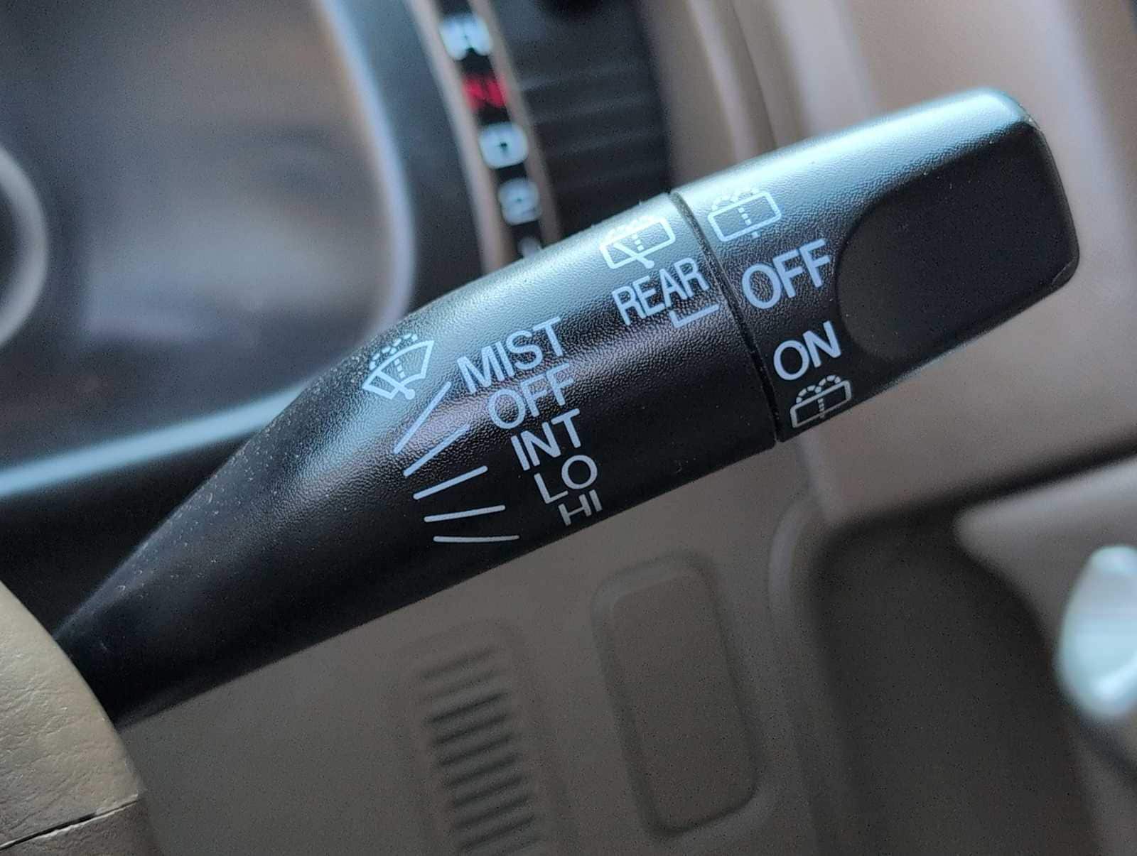 Thumbnail: 2004 Honda CR-V - 25