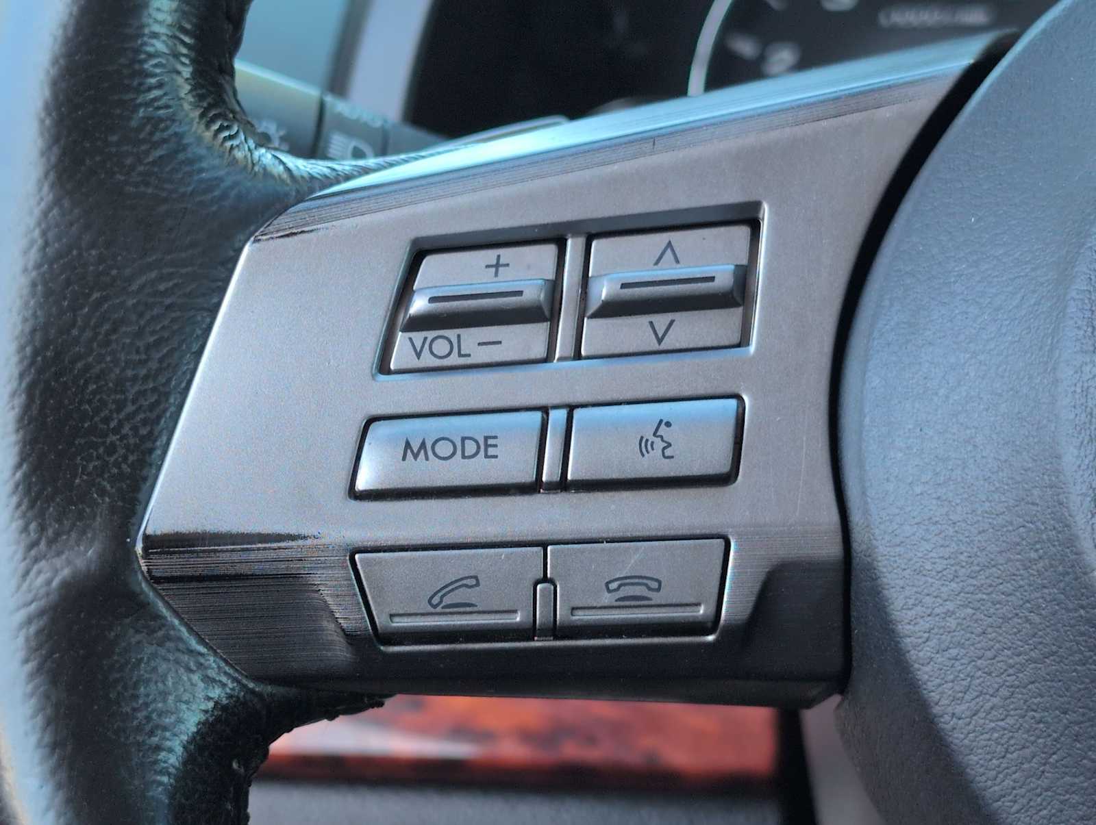 Thumbnail: 2011 Subaru Outback - 23