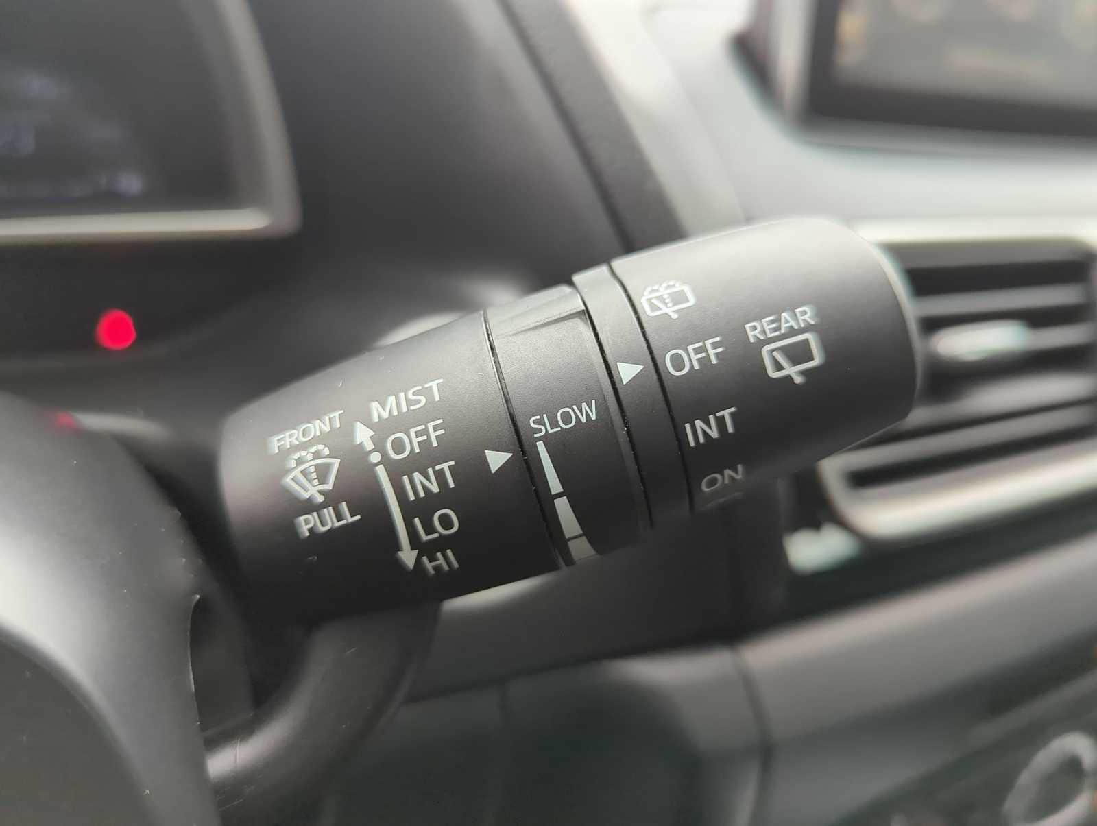 Thumbnail: 2015 Mazda Mazda3 - 25