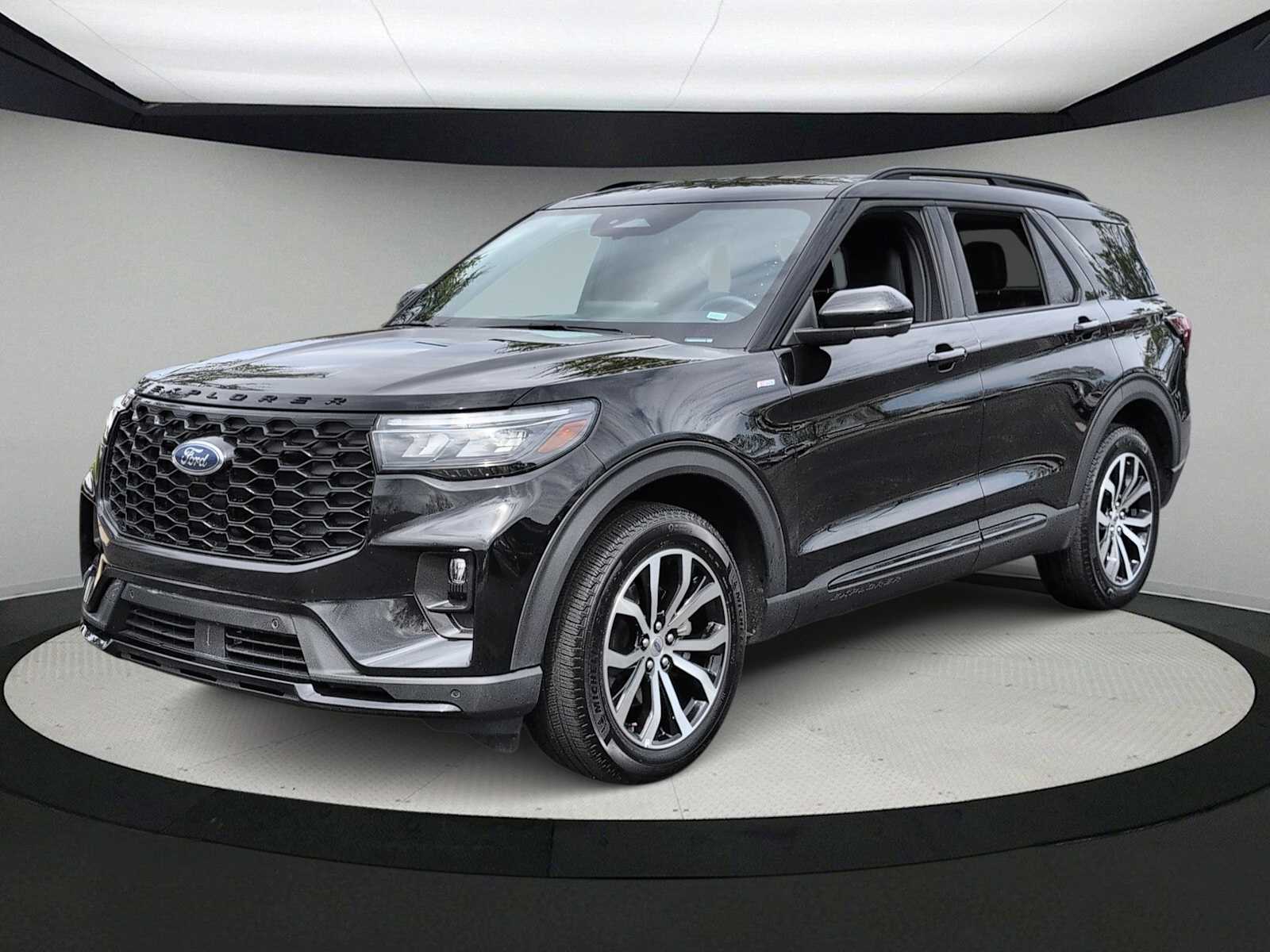 Thumbnail: 2025 Ford Explorer - 4