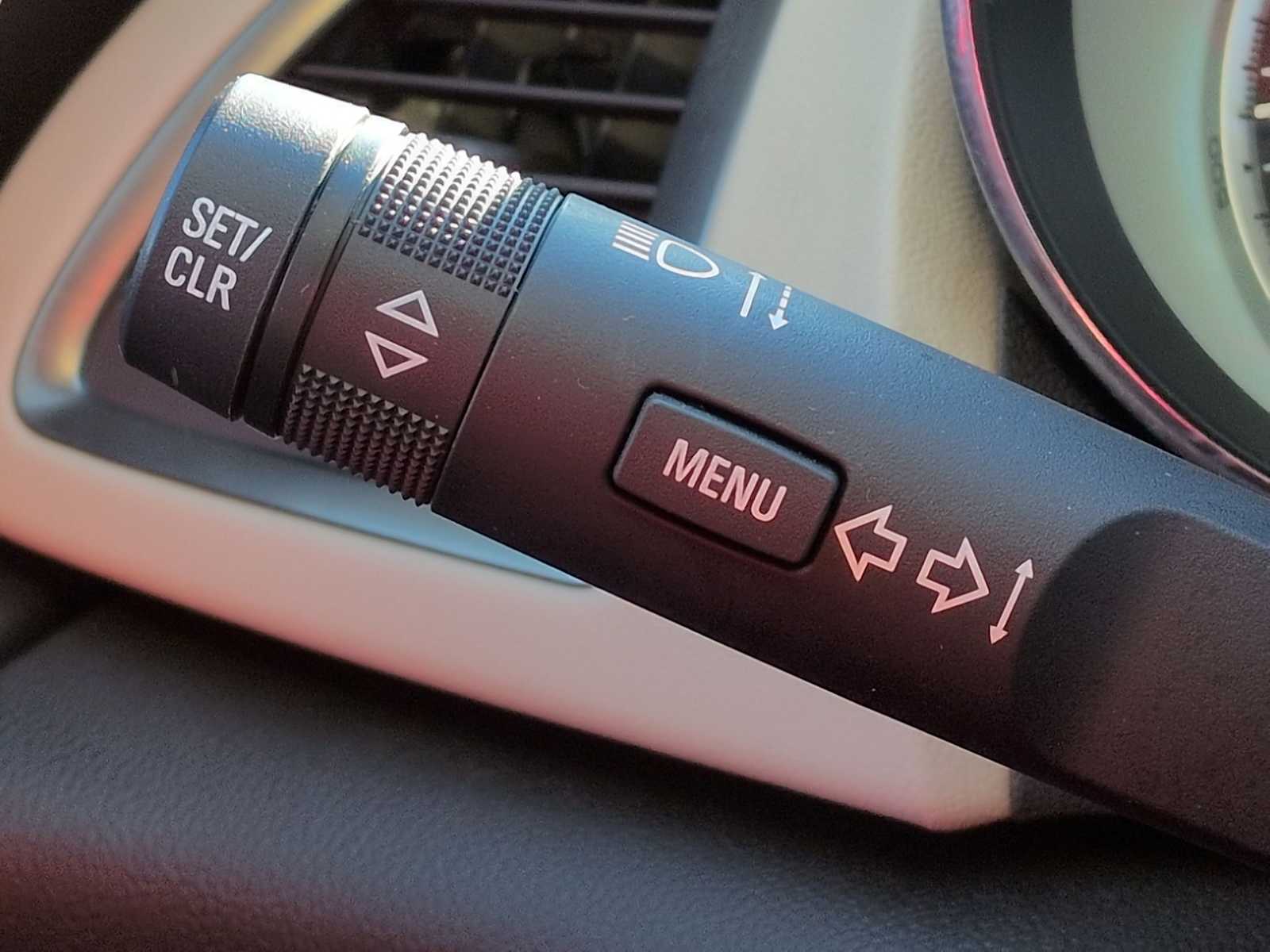 Thumbnail: 2016 Buick Verano - 28