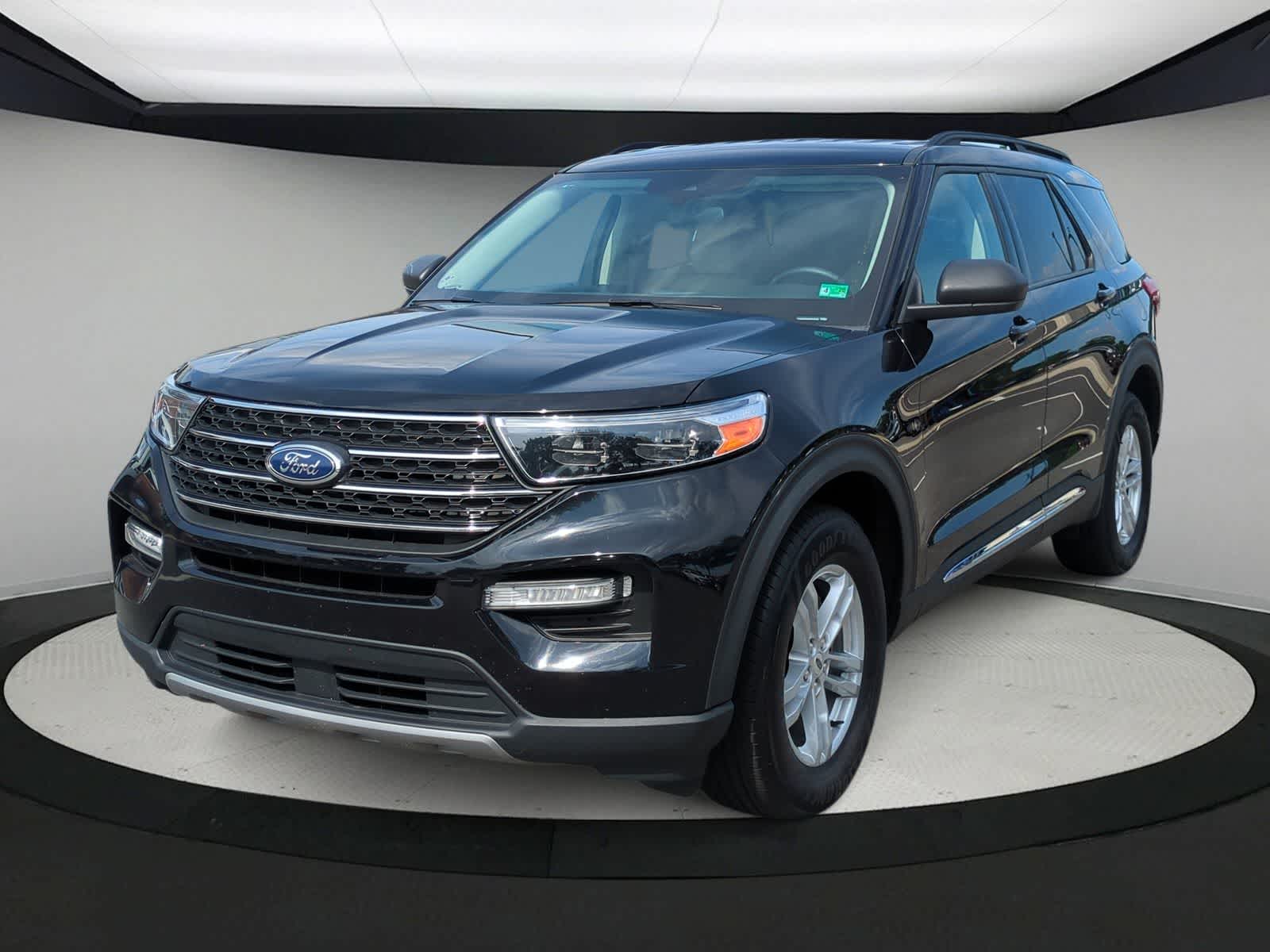 Thumbnail: 2023 Ford Explorer - 4