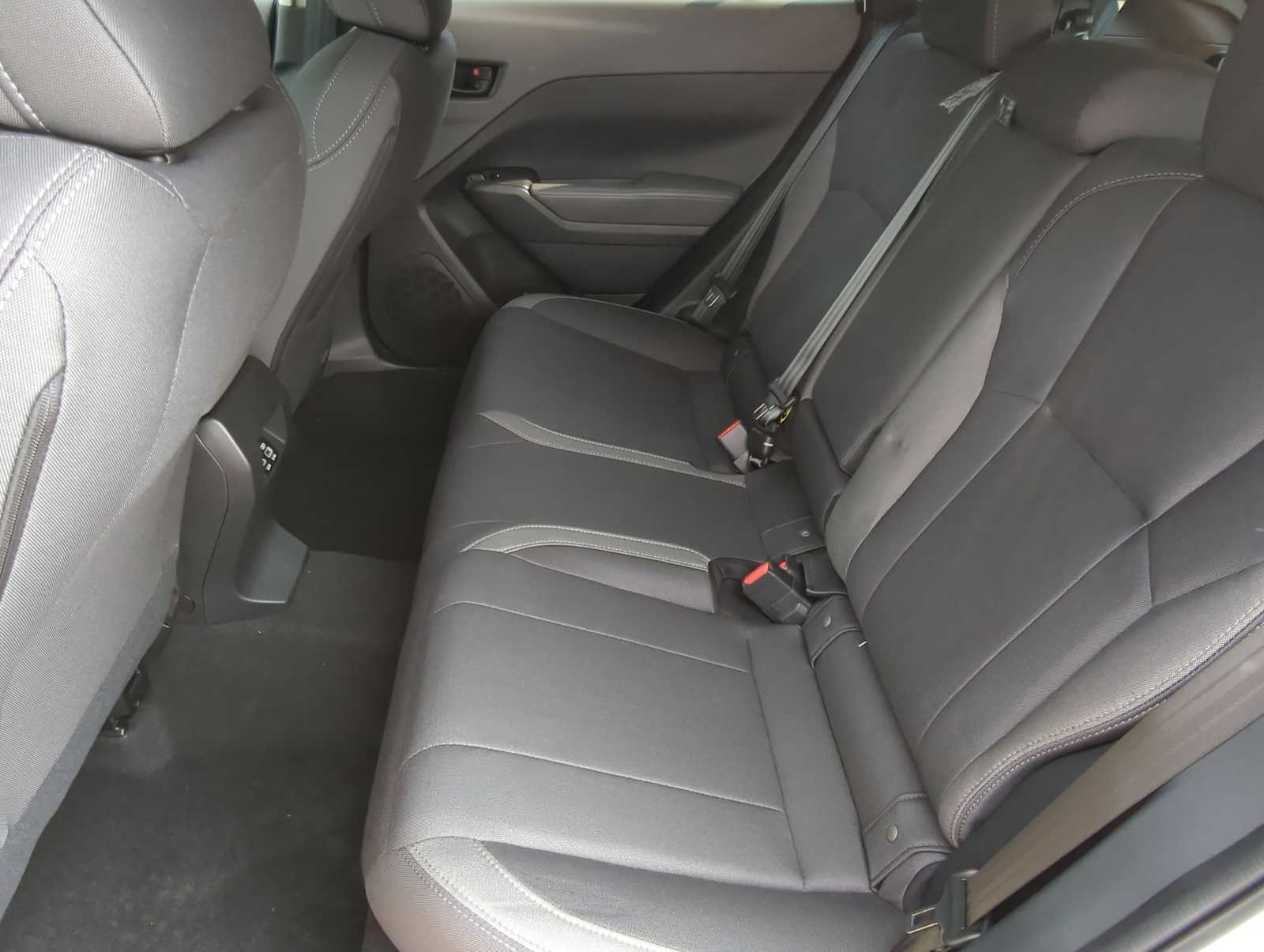 2025 Subaru Crosstrek Premium 12