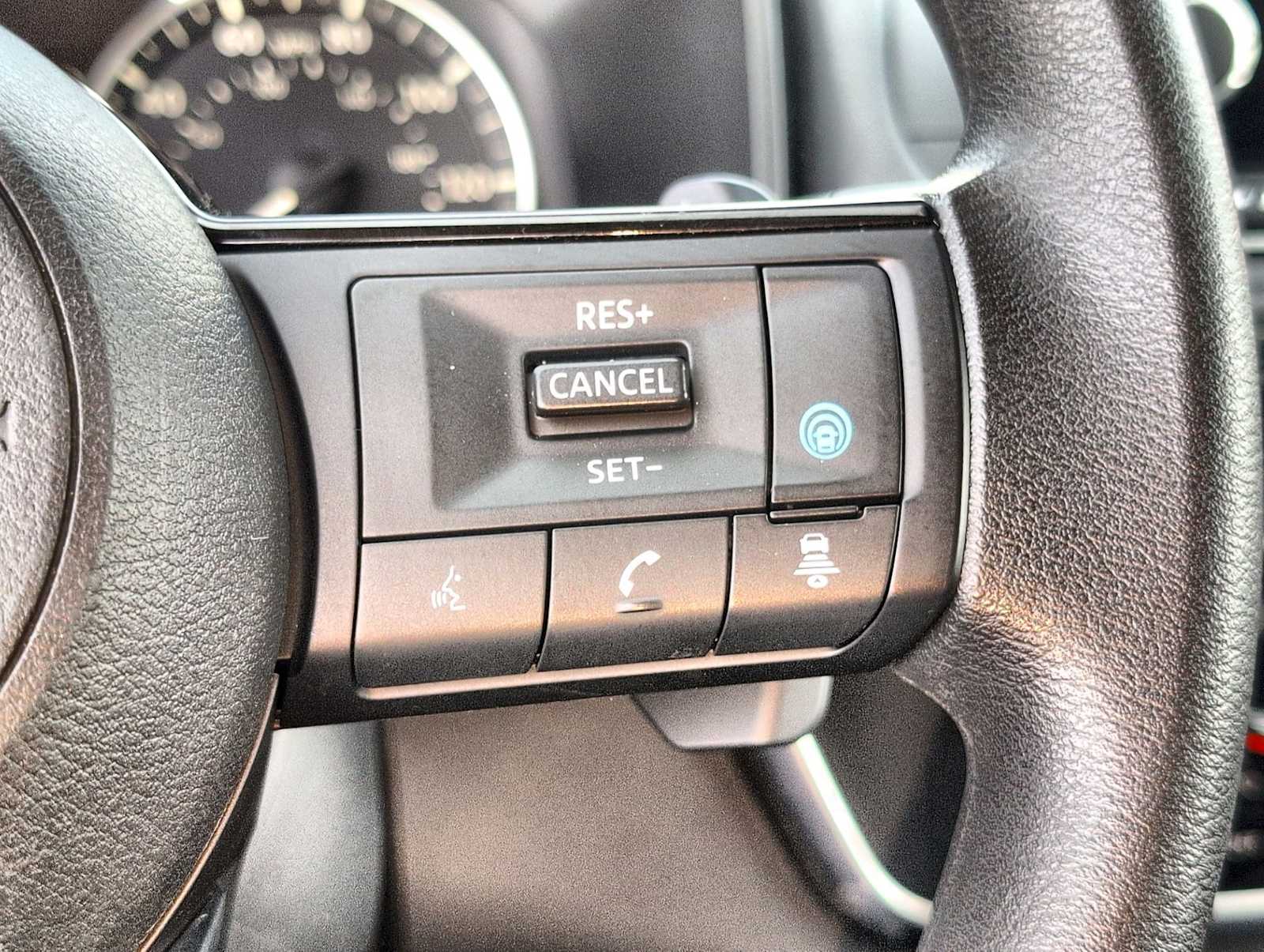 Thumbnail: 2023 Nissan Rogue - 24