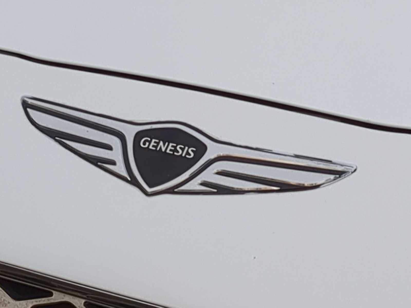 Thumbnail: 2024 Genesis G70 - 12