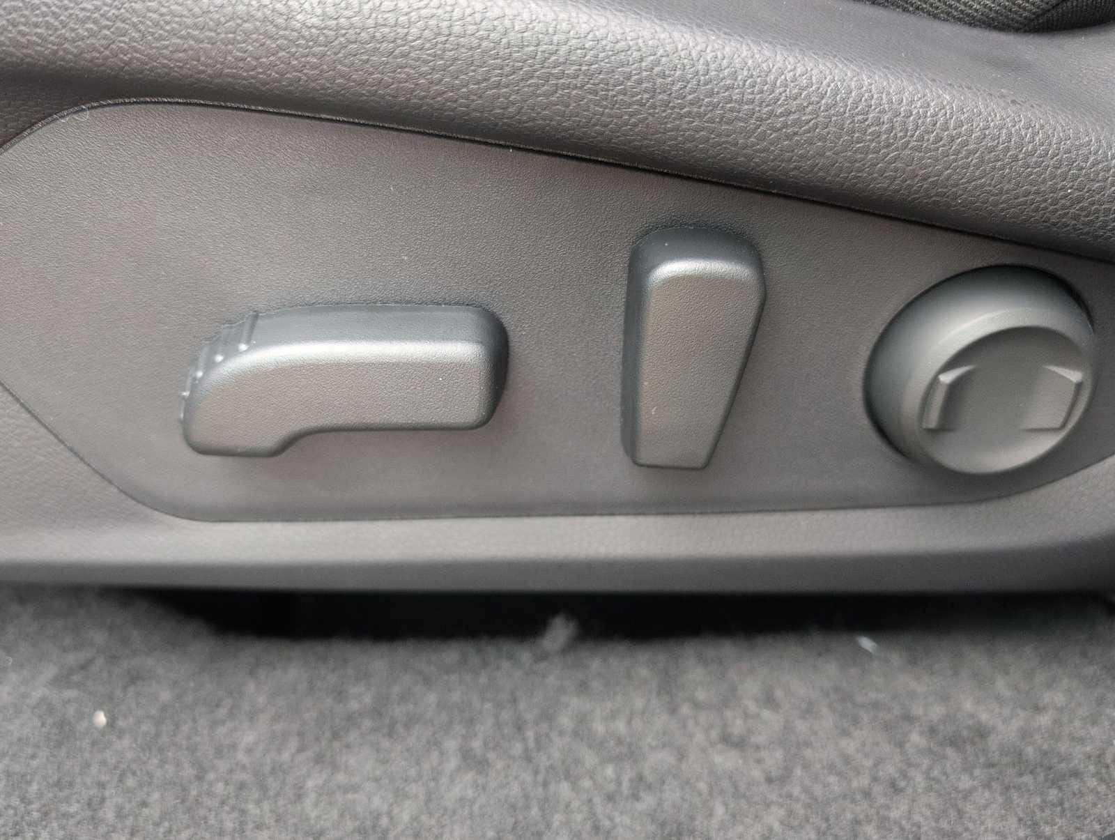 Thumbnail: 2026 Subaru Forester - 16