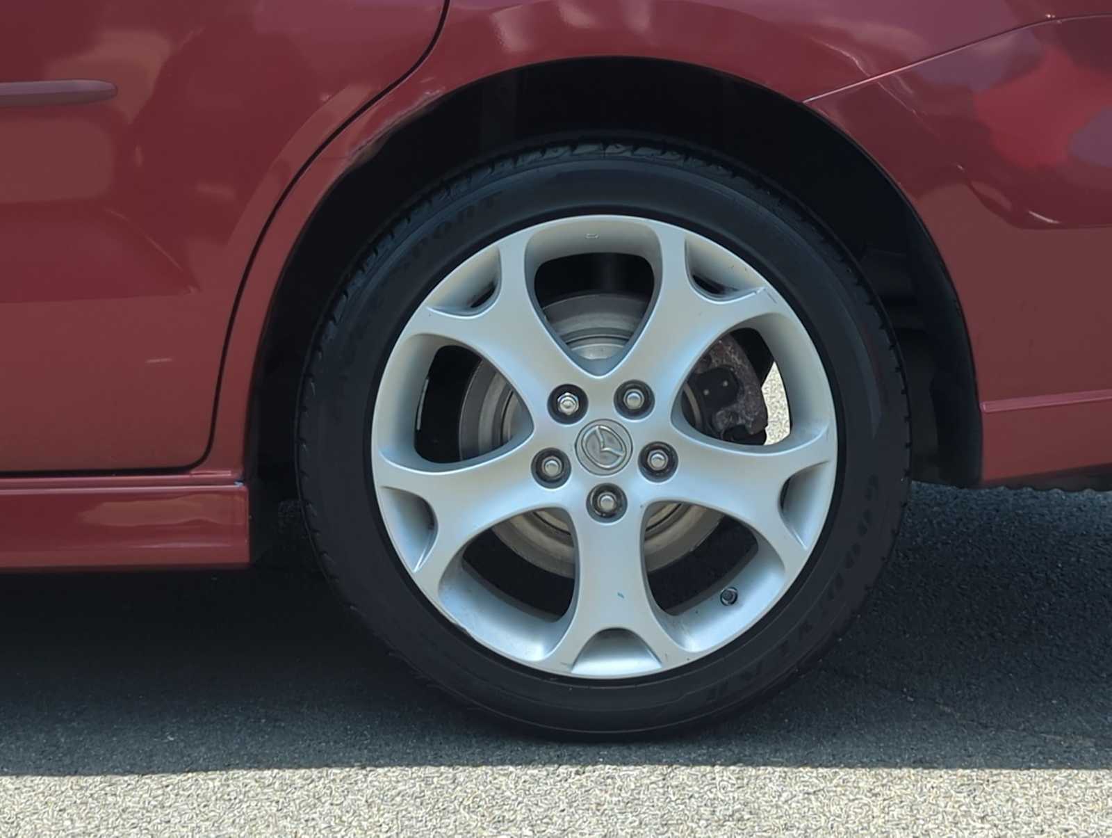 Thumbnail: 2009 Mazda Mazda5 - 14
