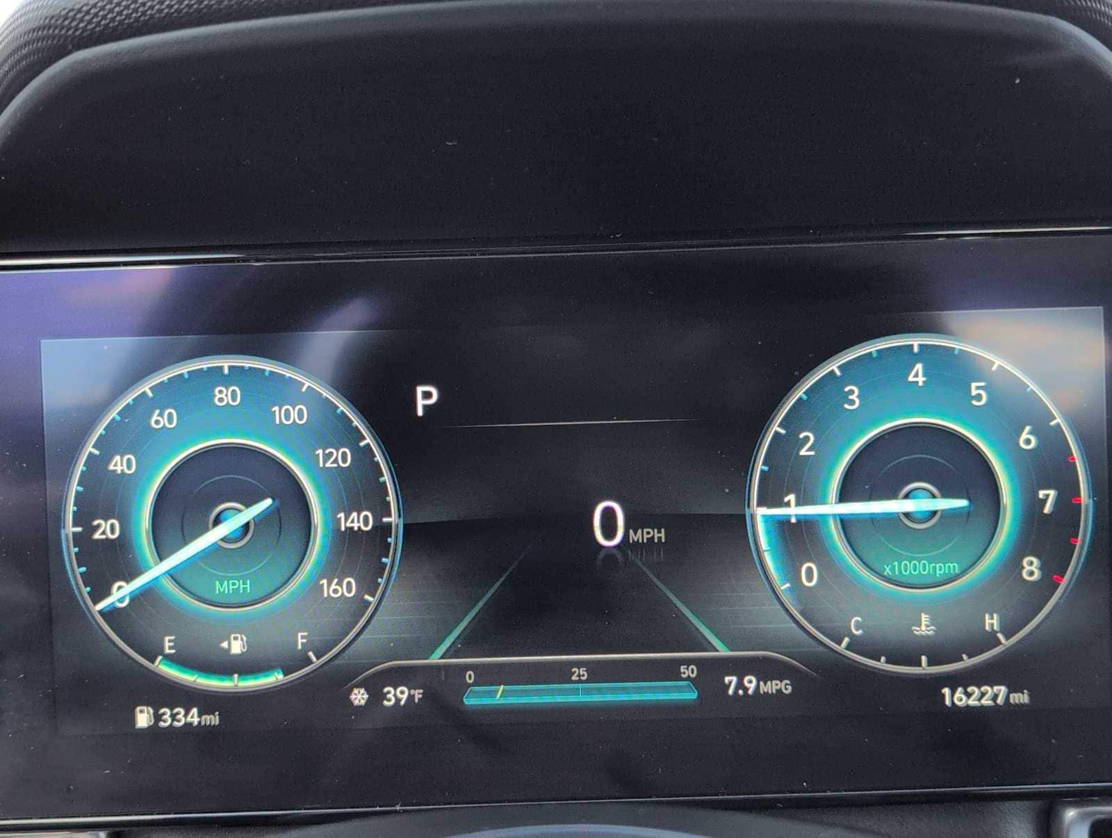 Thumbnail: 2023 Hyundai Elantra - 32