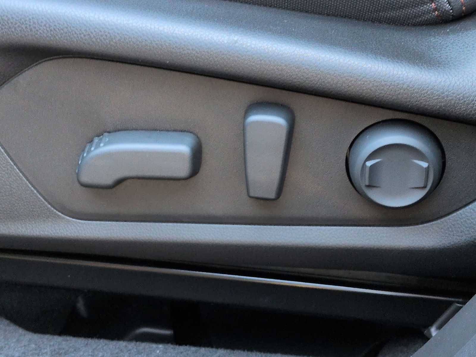 Thumbnail: 2025 Subaru Forester - 18