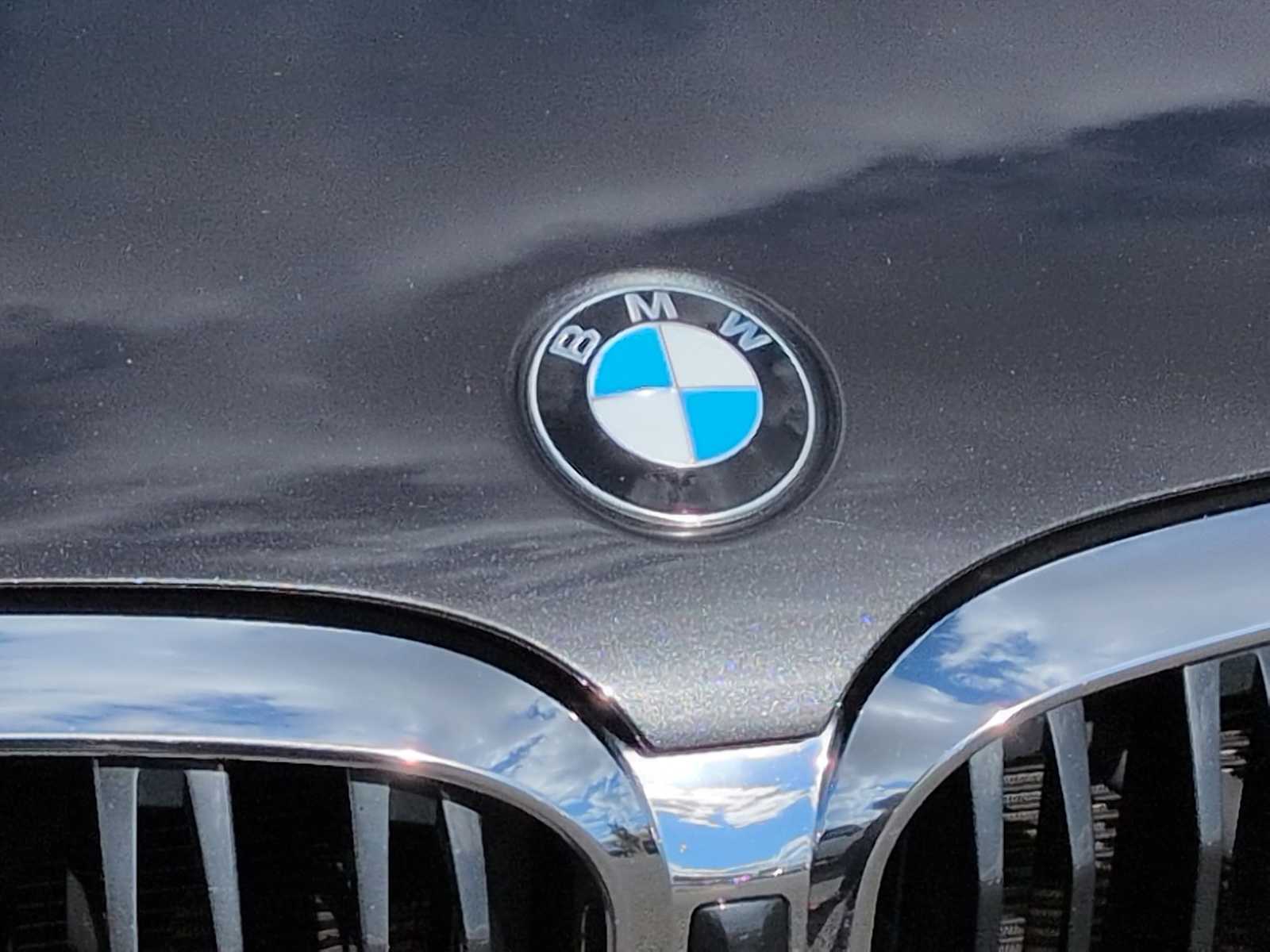 Thumbnail: 2023 BMW X3 - 11