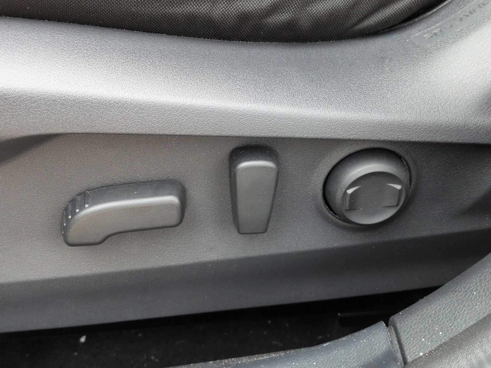 Thumbnail: 2025 Subaru Legacy - 16