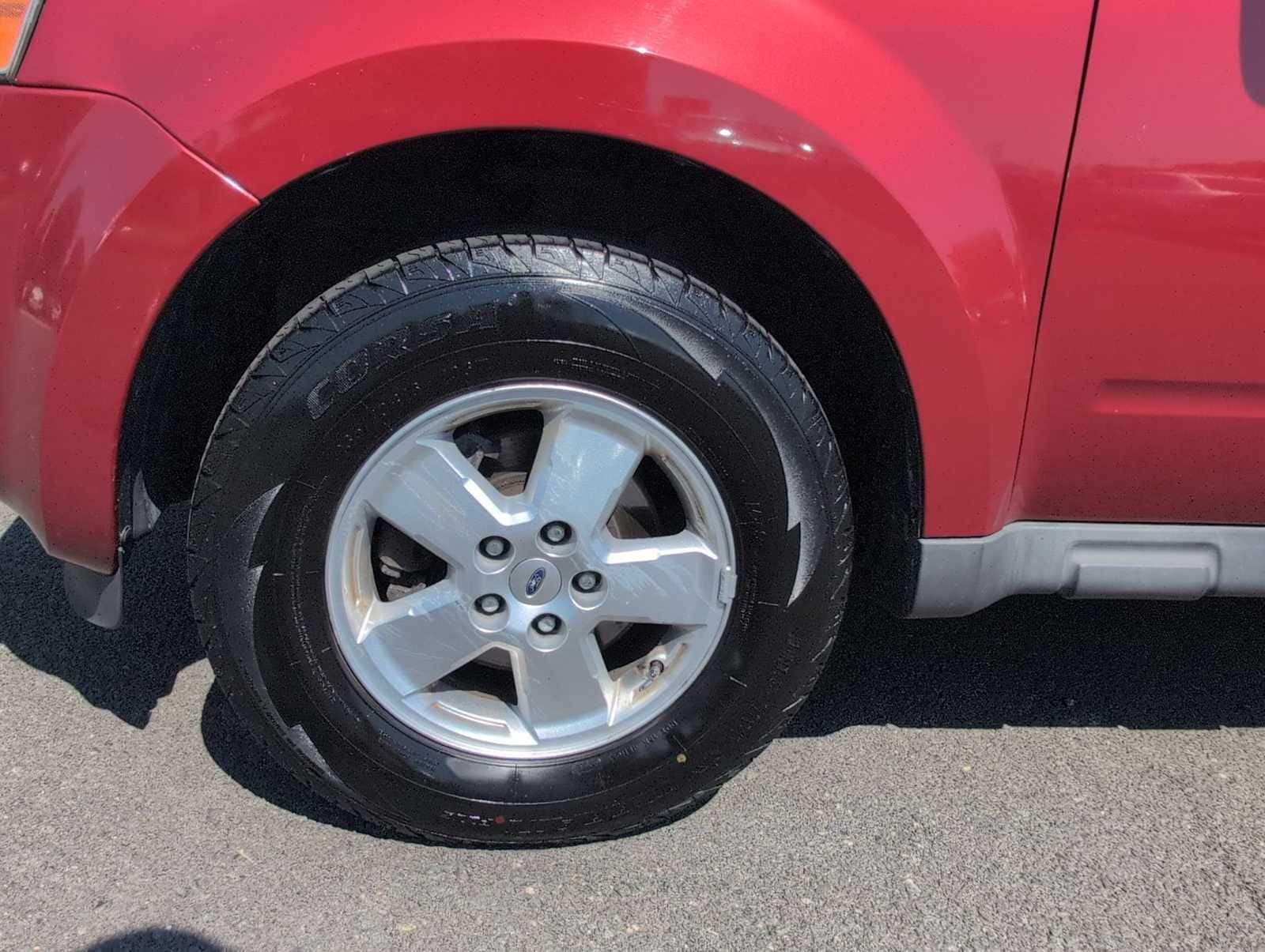 Thumbnail: 2012 Ford Escape - 14