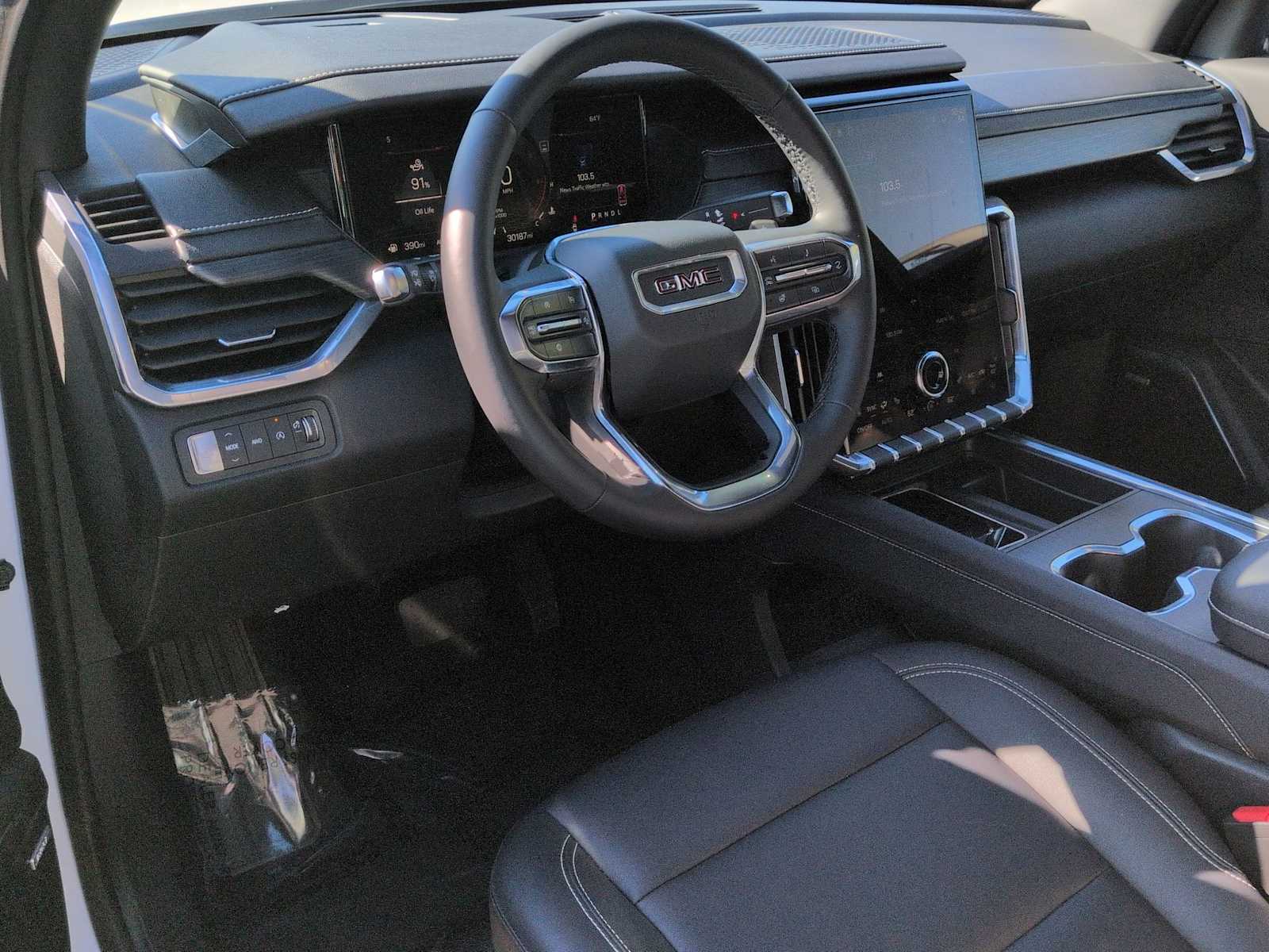 Thumbnail: 2024 GMC Acadia - 16