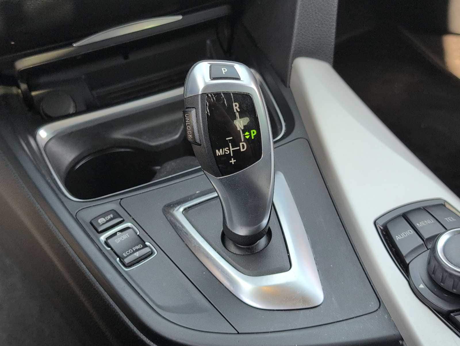 Thumbnail: 2014 BMW 3 Series - 27