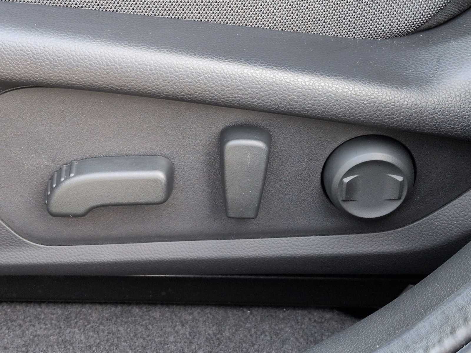 Thumbnail: 2025 Subaru Crosstrek - 18